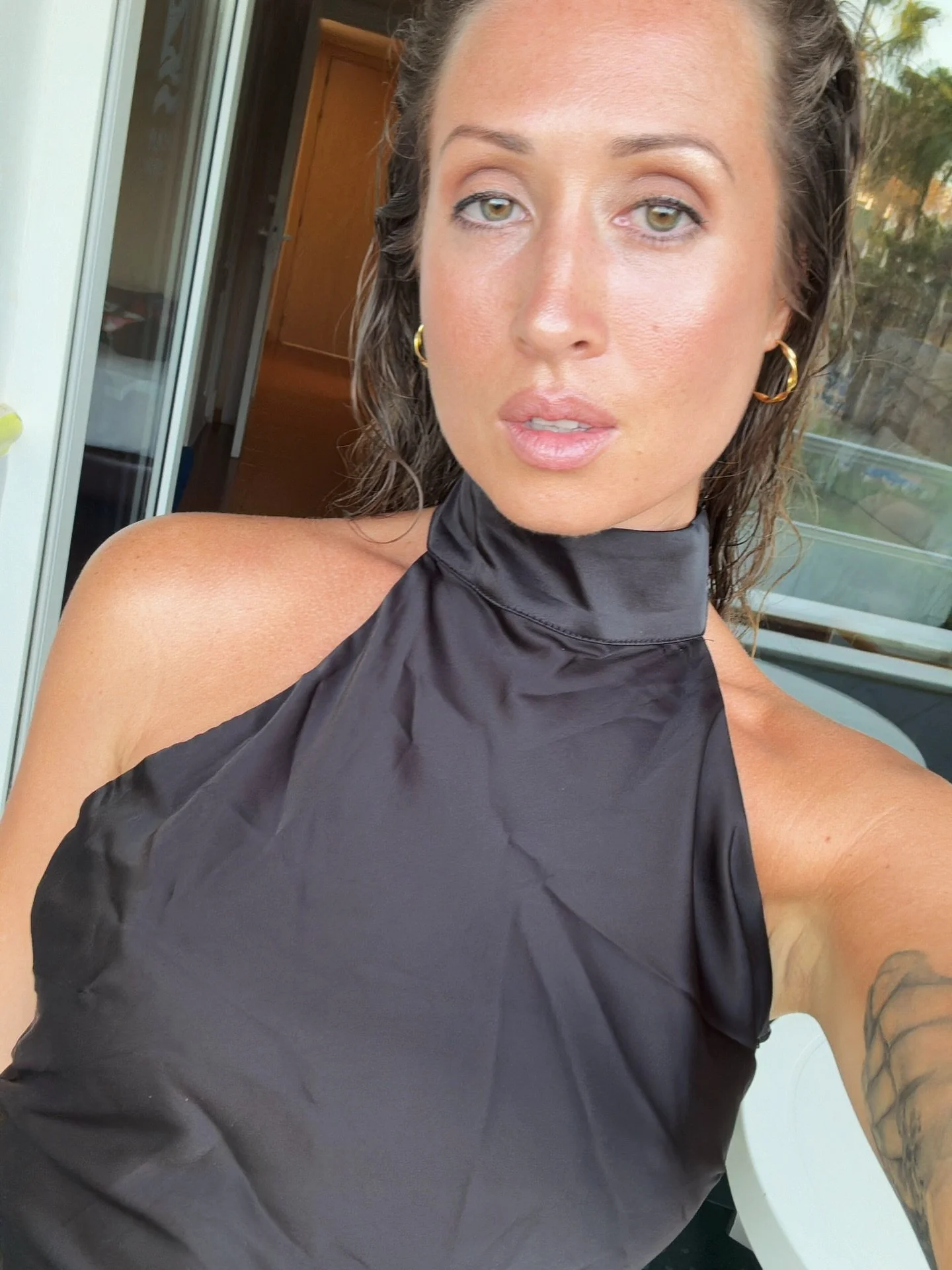 So, what do I actually do here at 'The Nude Blogger'?

CONTENT CREATION 🎥📸🤳🏽

I create naturist-specific content, duh 💁🏽&zwj;♀️
 
This includes the free content I share on my website and socials as well as the all of the exclusive content I sha