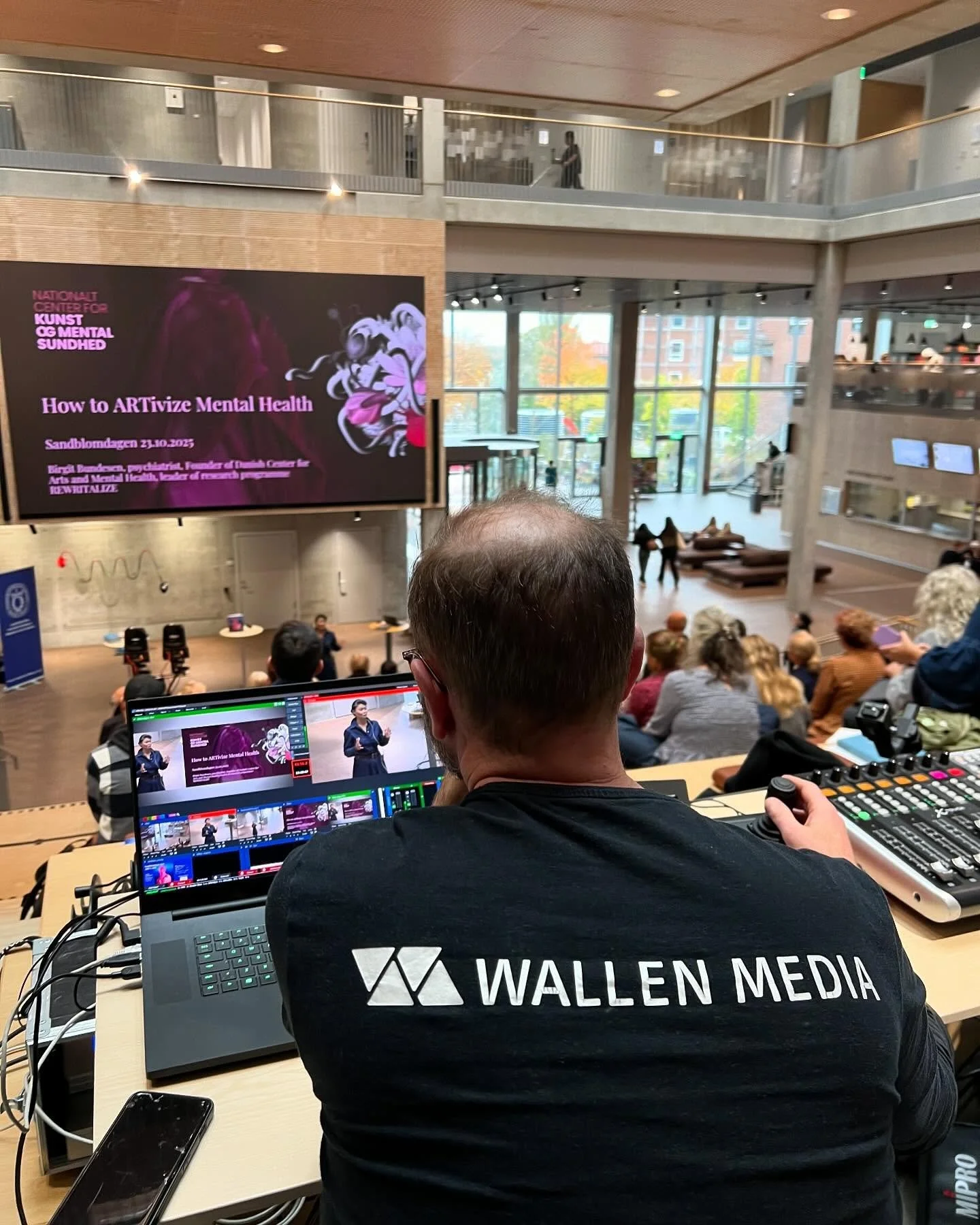 Lite bilder fr&aring;n senaste tidens projekt och produktioner. Uppgradering av teknik i r&aring;dhuset i Malm&ouml;, s&auml;ndning av den &aring;rliga Sandblomdagen, internprogram f&ouml;r Region Sk&aring;ne och tre dagars konferens i K&ouml;penhamn