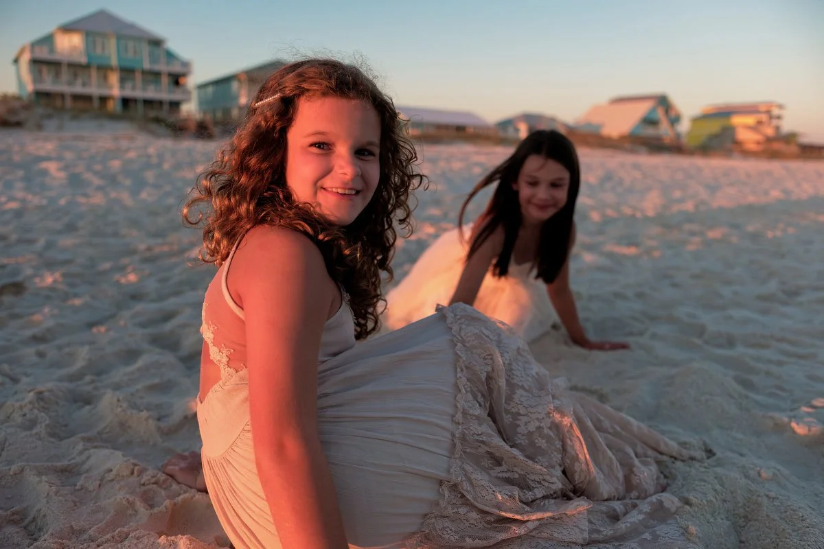 076 gulf shores family beach portraits.JPEG