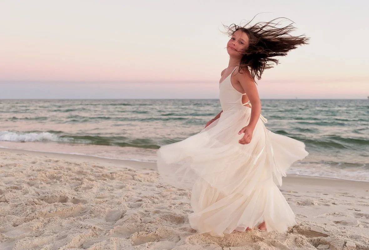 079 gulf shores family beach portraits.JPEG