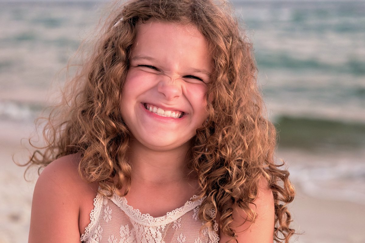 080 gulf shores family beach portraits.JPEG