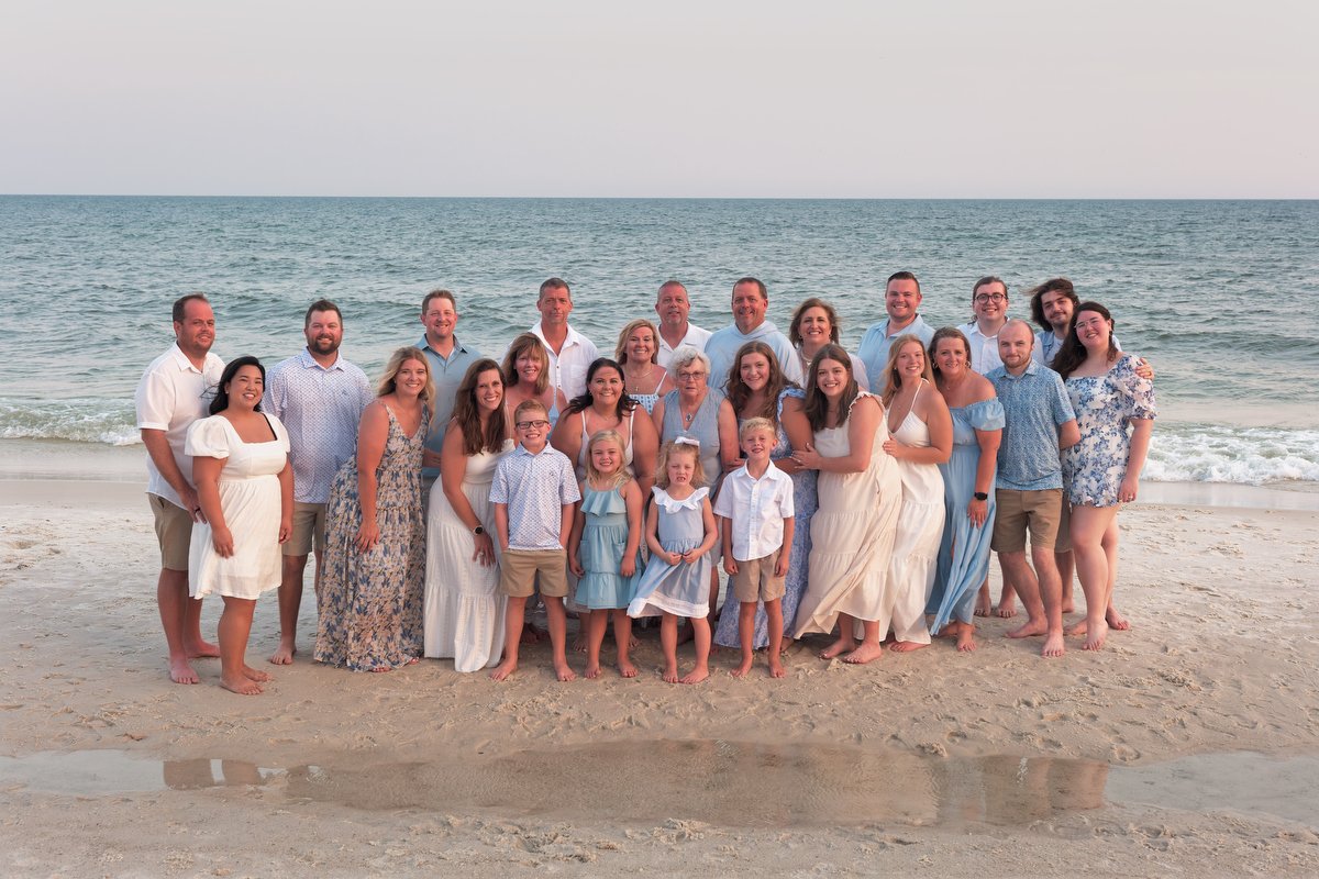 How We had a Stress Free Family Reunion Session at the Oasis in Orange Beach