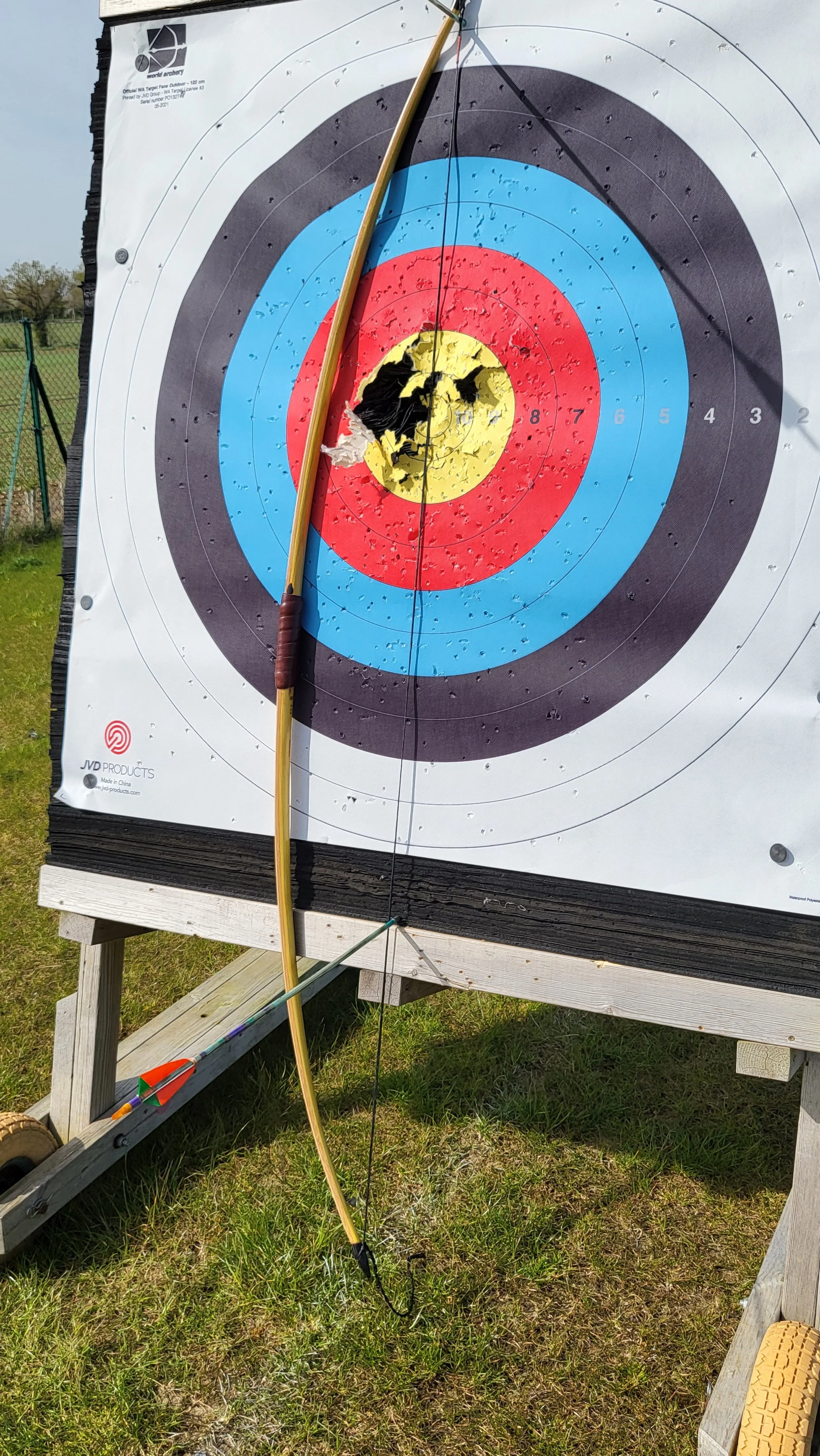 Lngbow English Longbow - SOLD - Available to order 4/5 weeks — Traditional and ...