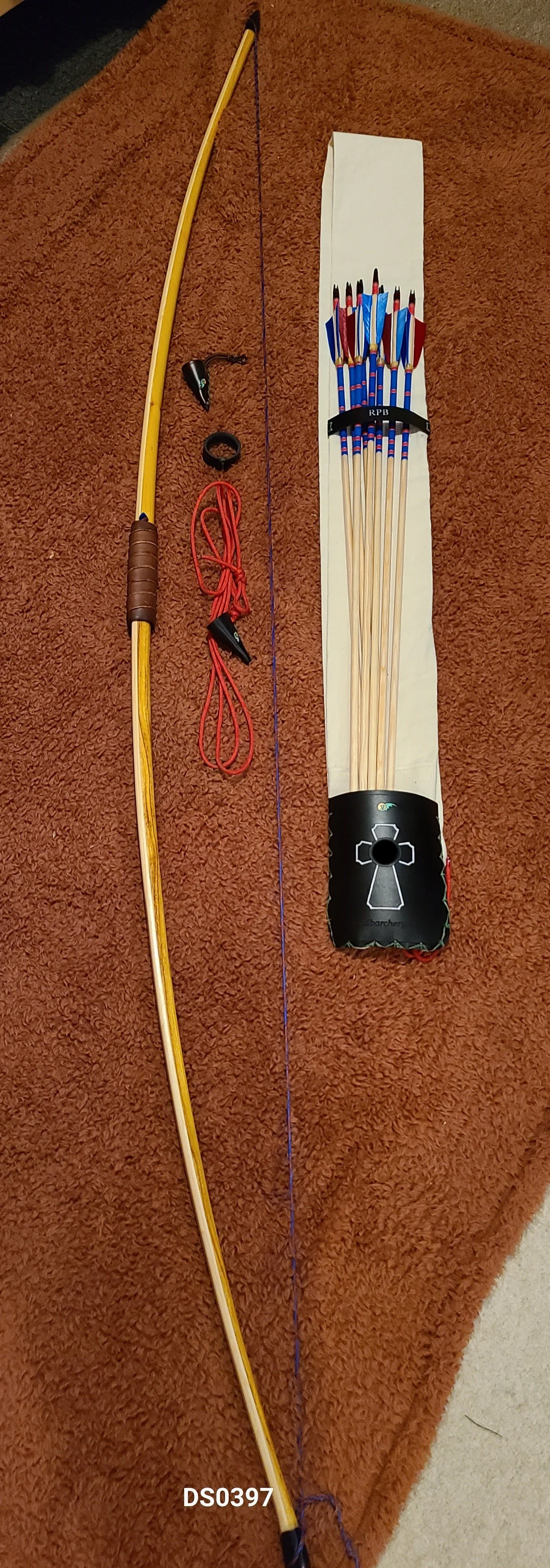 SOLD English Longbow and Arrow set. 42 @ 28. I can make another ...