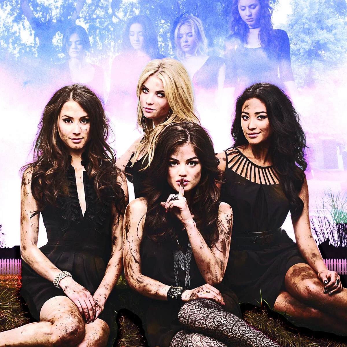 Pretty Little Liars
Photo Illustration by Casey Hollister for E!