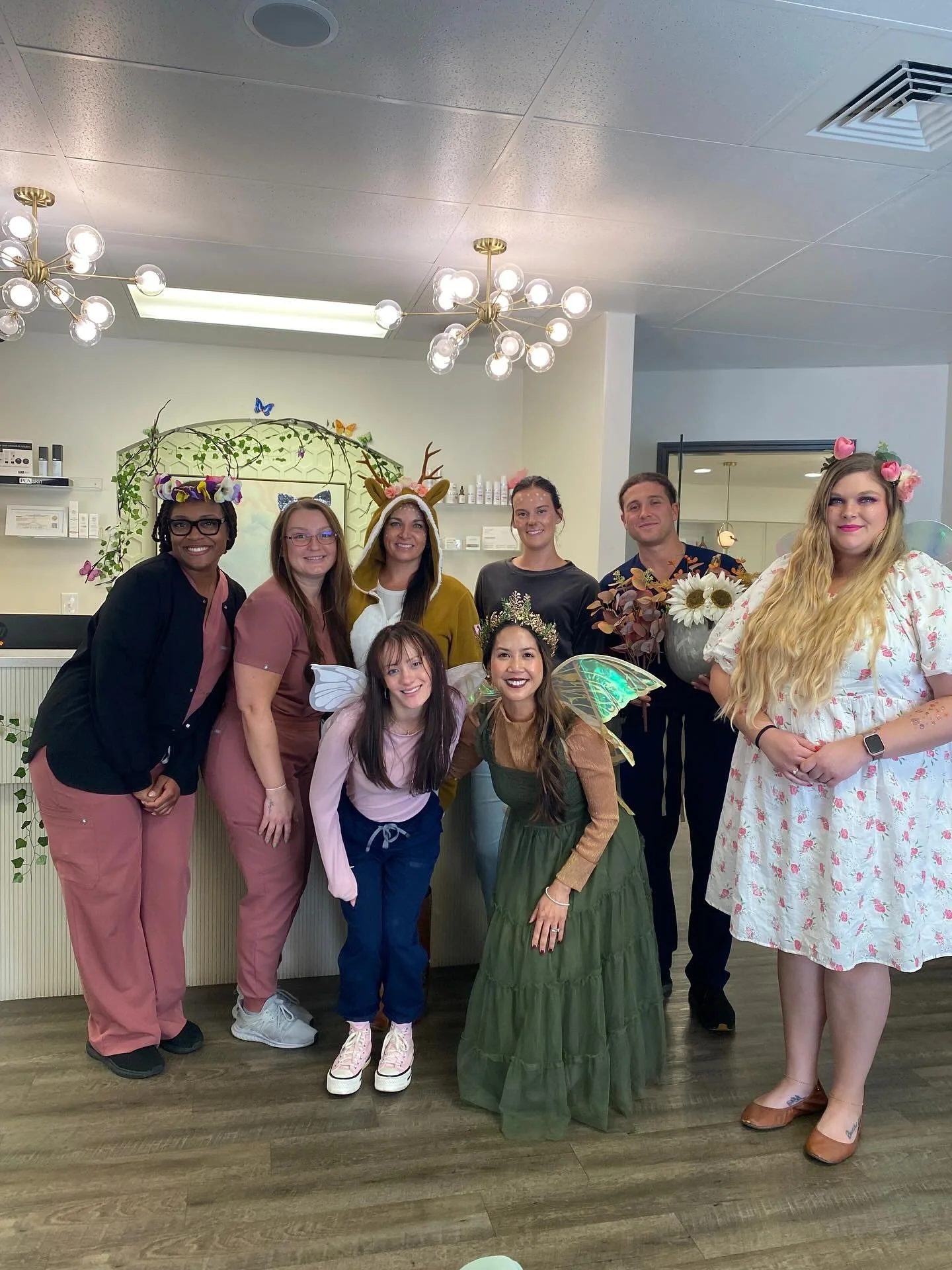 Happy Halloween Everyone!!! 🍁🍂🧚🏽&zwj;♂️🧚🏼&zwj;♀️🦉🐰🐌🪾🌳🪵✨