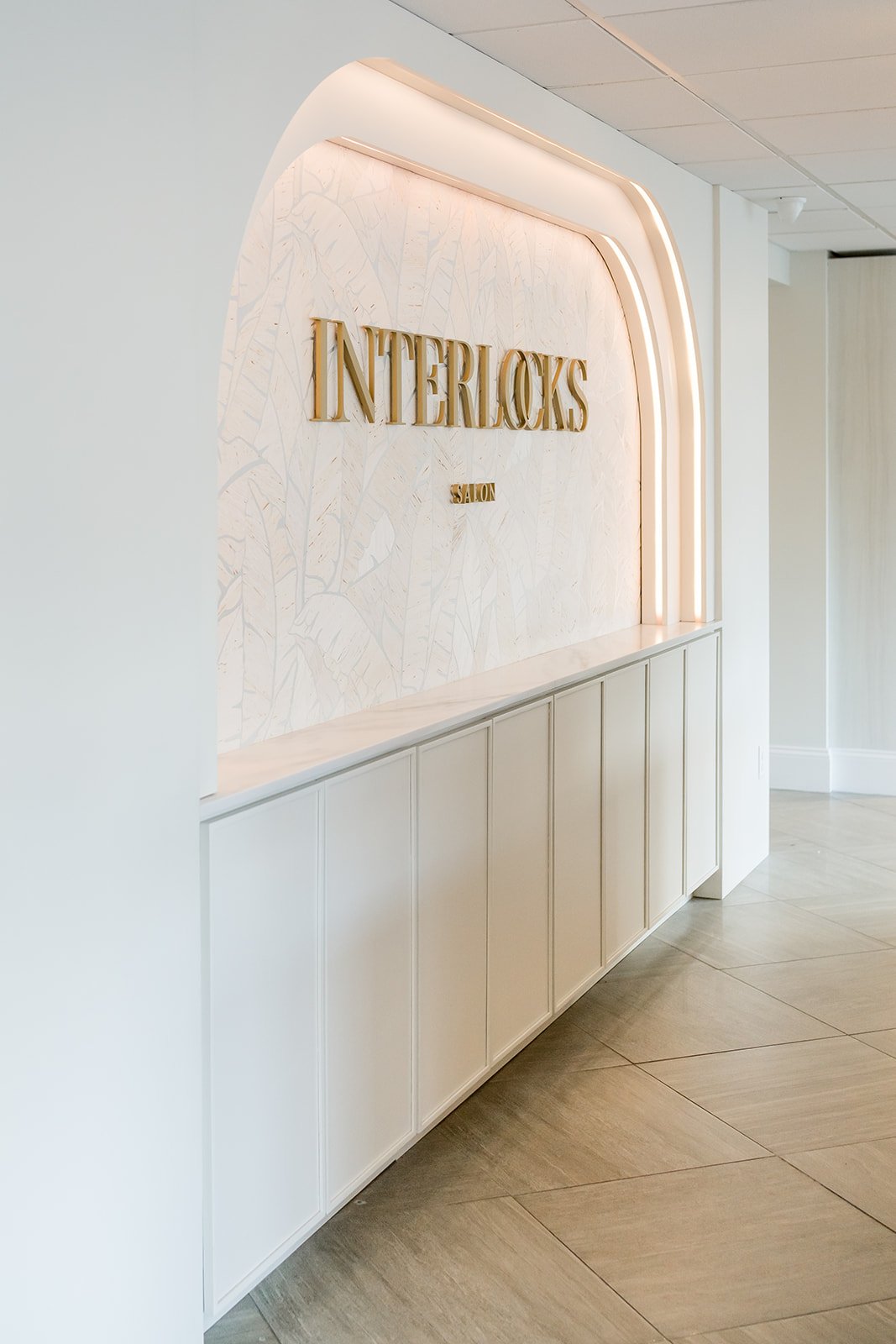 interior-architecture-commercial-reception-design-massachusetts-gina-baran-interiors.jpg