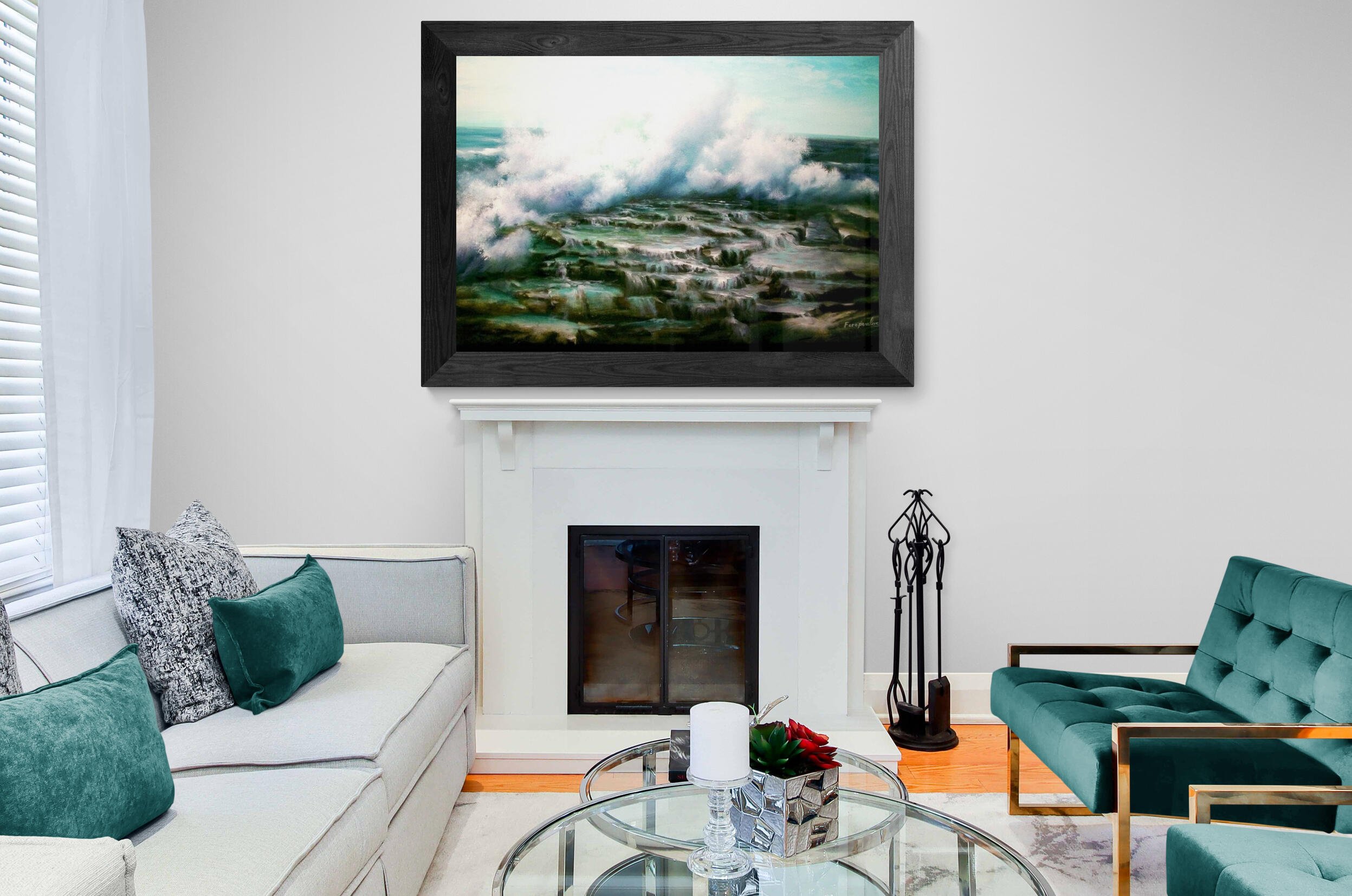 Comfy_living_room_interior_with_fireplace.jpg