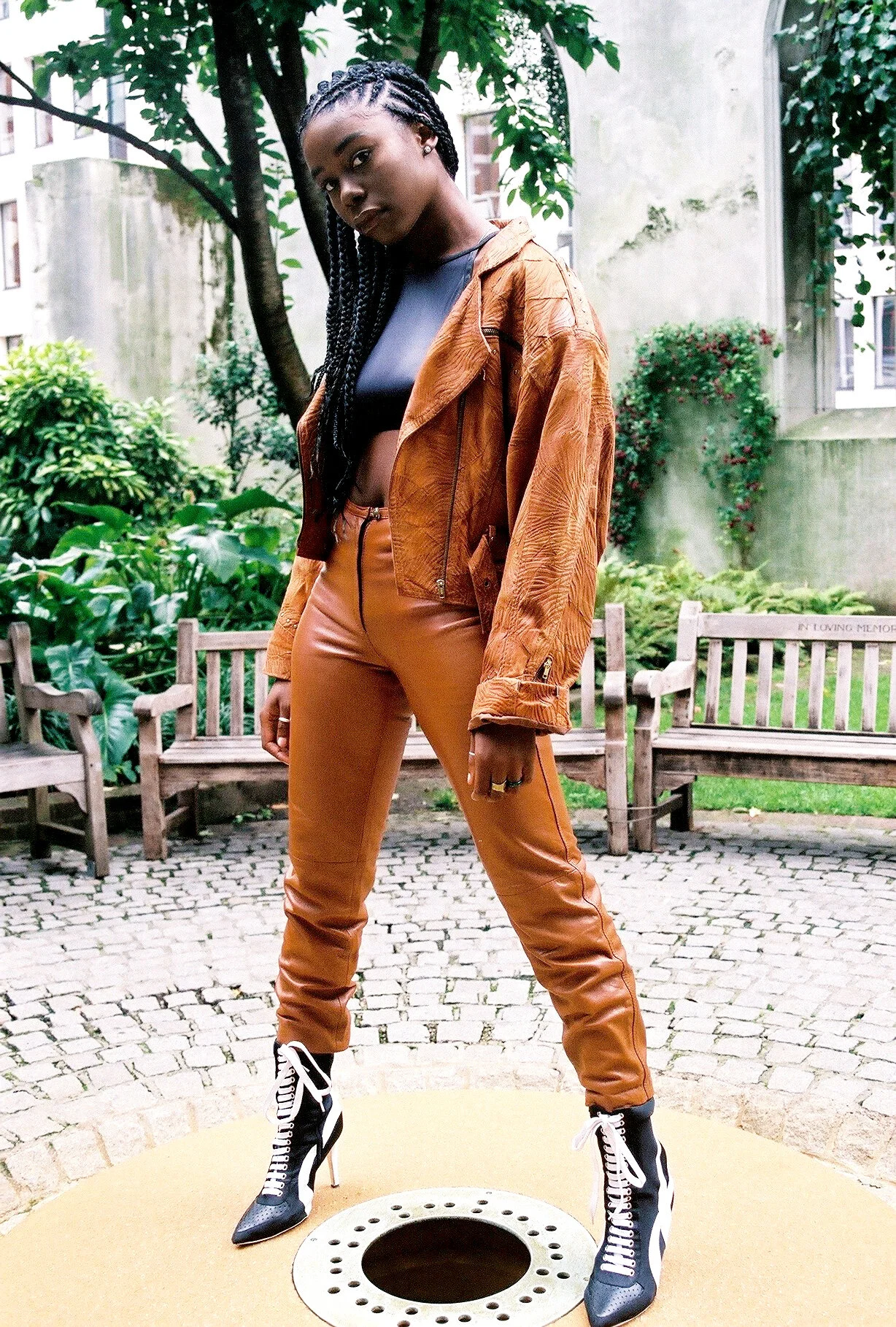 untitled folder-FH000014LVLSV.jpg