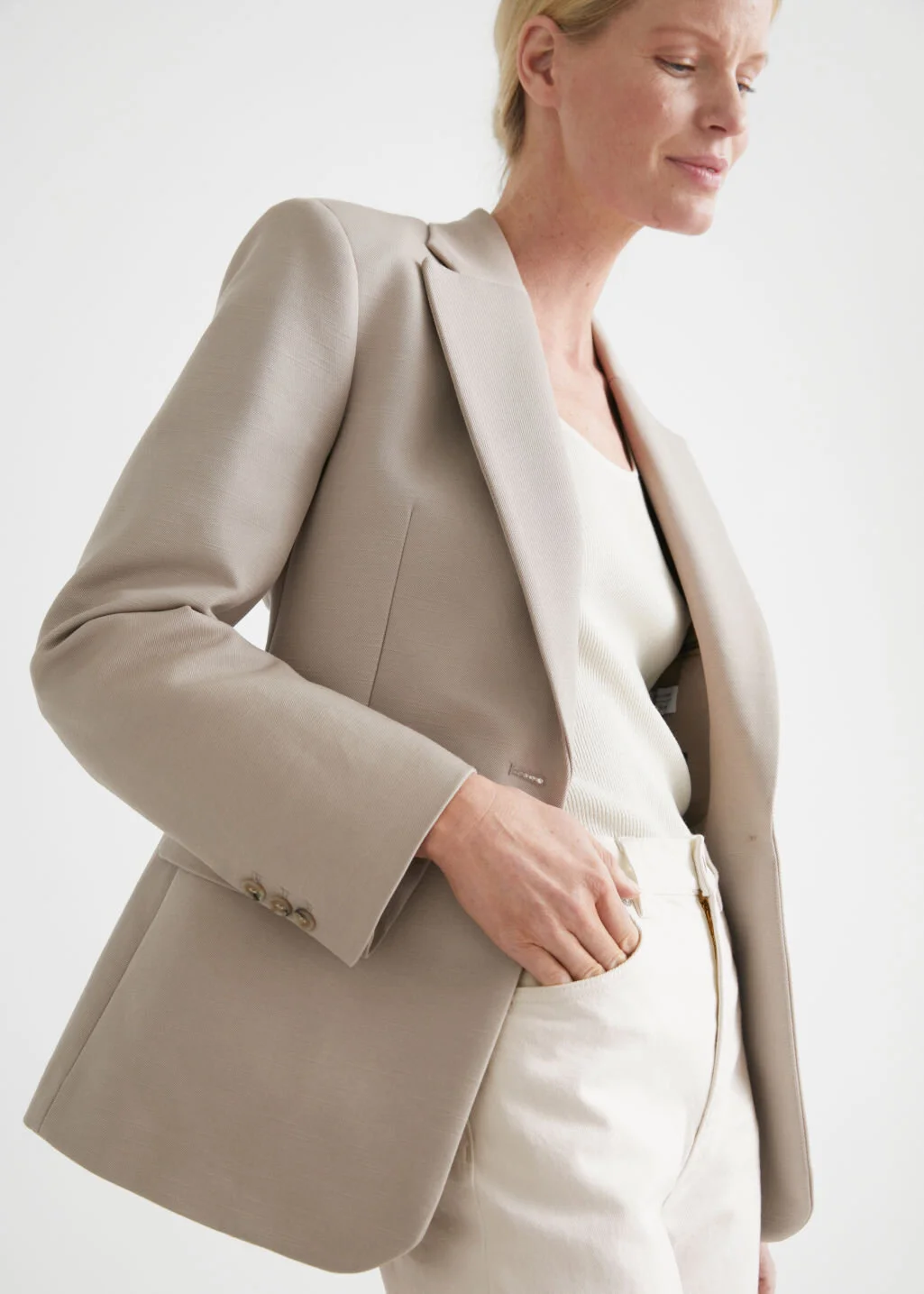 Single Breasted Scultural Blazer 