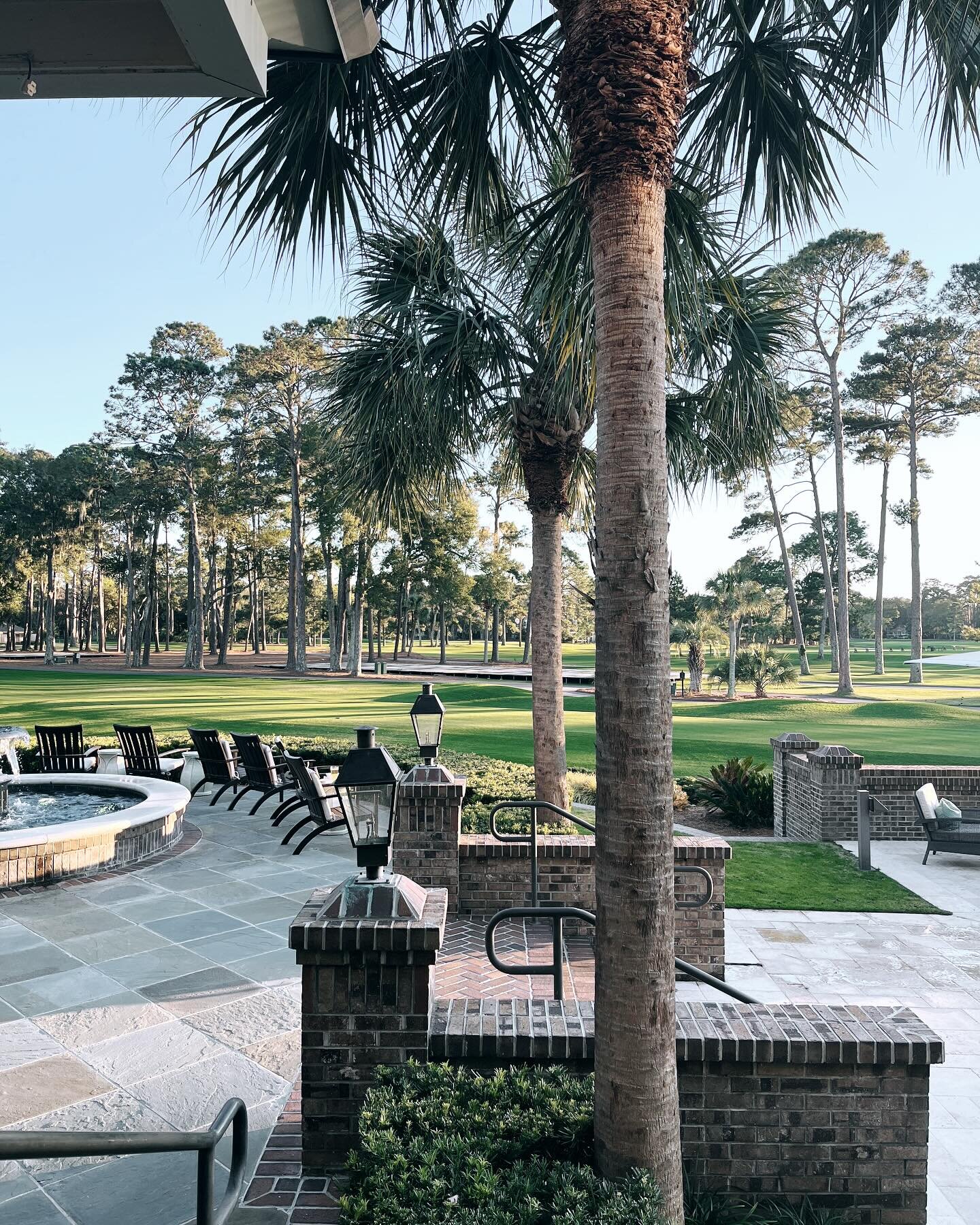 A Galentine&rsquo;s / Valentine&rsquo;s Day Golf Getaway! ⛳️💕☀️ Months of planning and my amazing group of ladies arrived today! Perfect setting @seapinesresort for a special Valentine&rsquo;s Day!

#ladiesgolftravel #womenonfairways #womensgolfandt