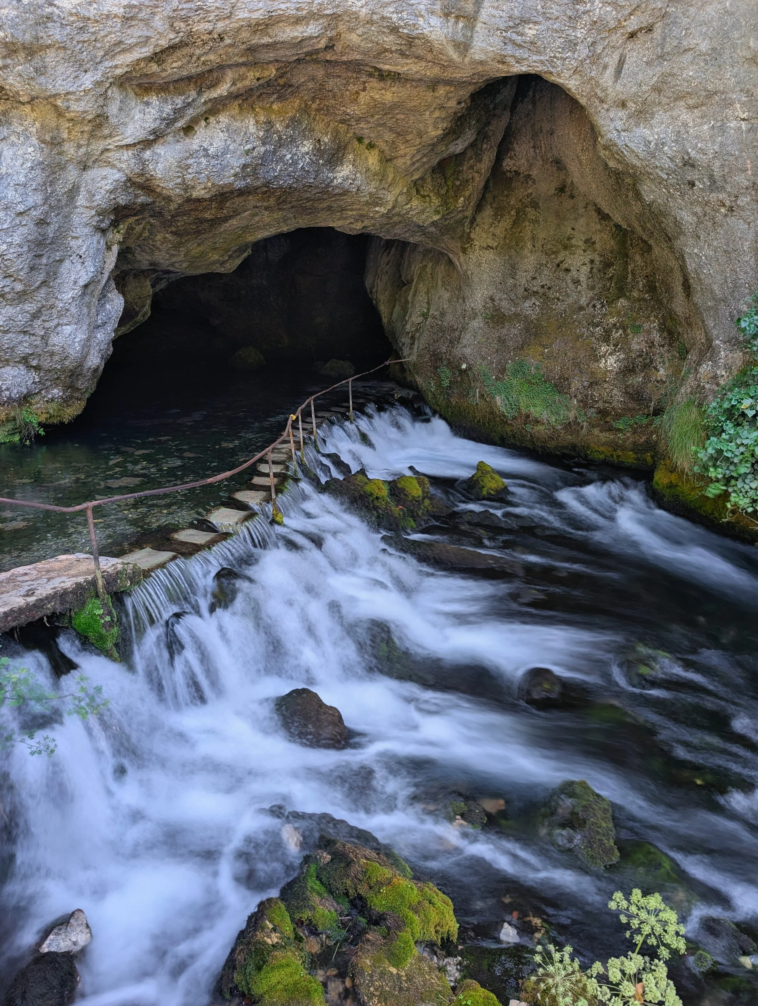 PXL_20250823_134039563.LONG_EXPOSURE-01.COVER.jpg