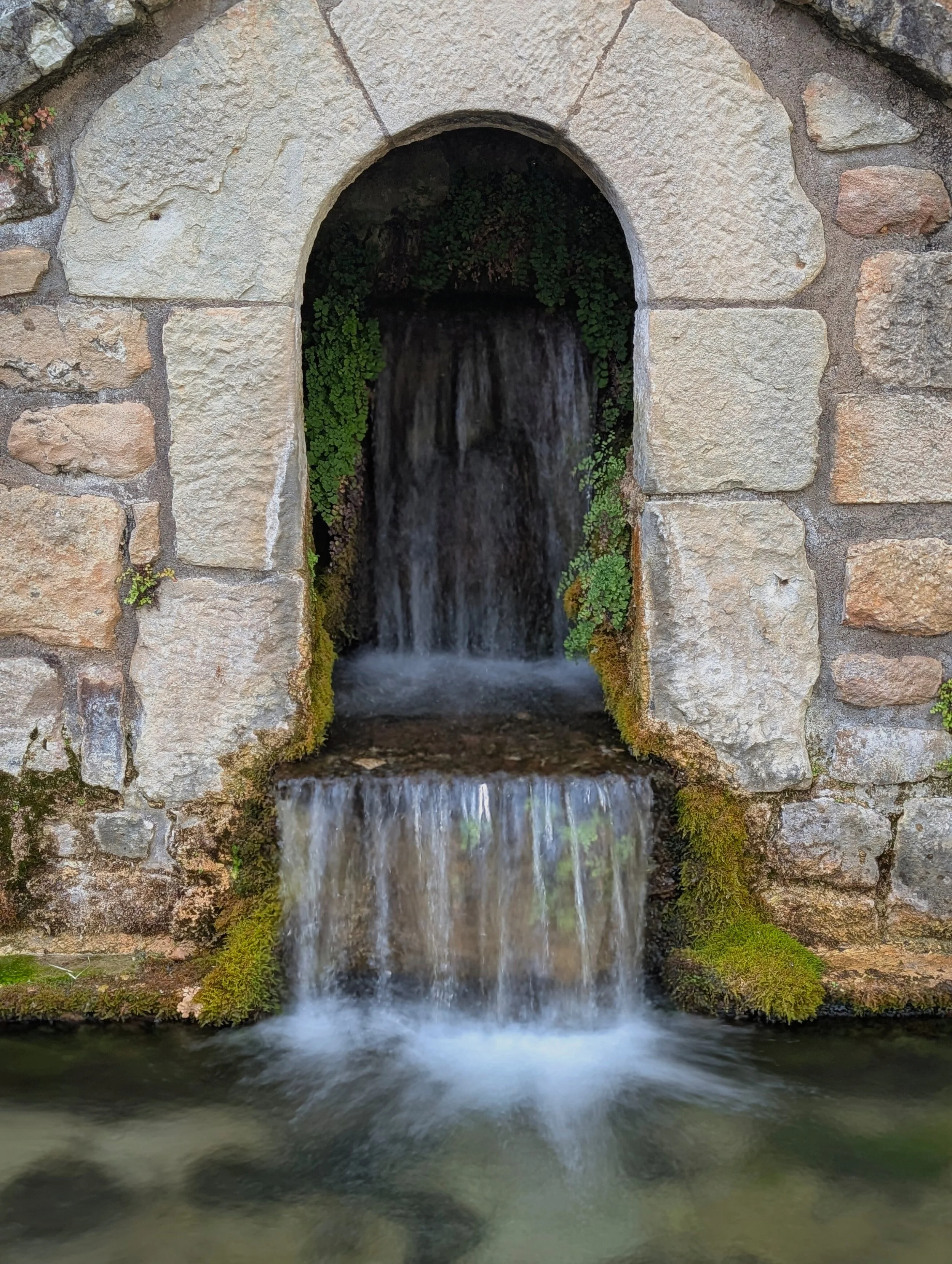 PXL_20250910_152024793.LONG_EXPOSURE-01.COVER.jpg