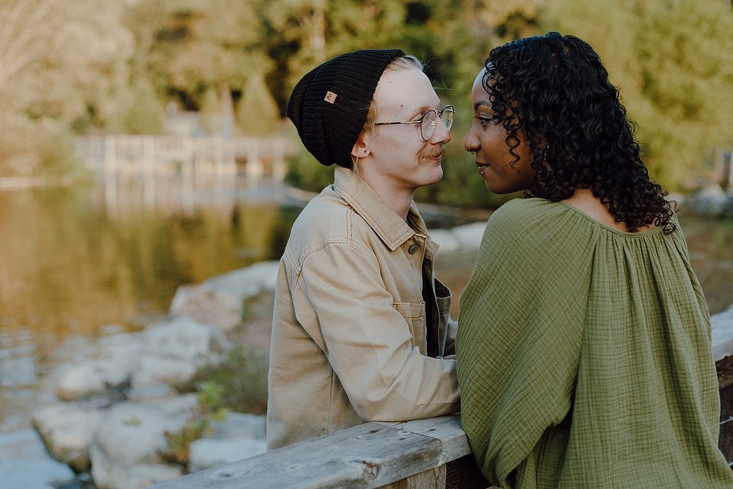 sweetness in the park with kae&rsquo;sha &amp; joseph🫶🏻⁣
⁣
📍chattanooga, tn⁣
⁣
#chattanoogatennessee #chattanoogaweddingphotographer #minisessionphotographer #chattanoogaphotographer