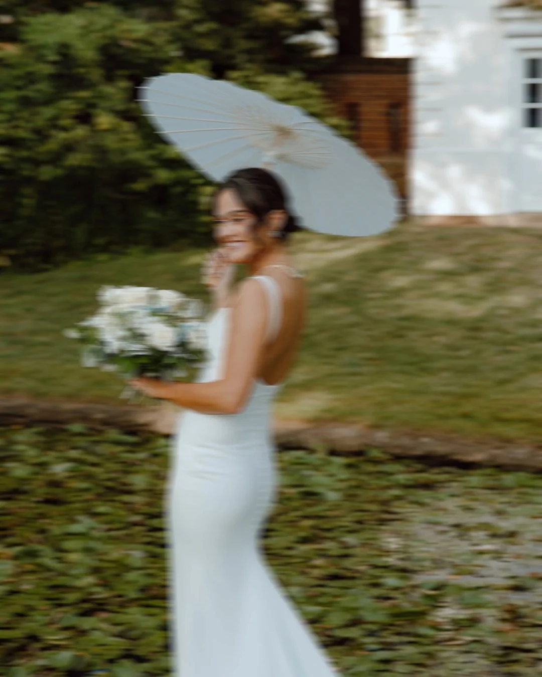 An Annapolis wedding we will never forget! 🤍 

Vendors:
Couple: @alex.d.ryan &amp; @christianryan12
Photographer: @elliephotoco
Videographer: @elliephotoco
Bride dress: @grace_loves_lace
Hair/makeup: @truecolorsbeautyco
Groom attire: @menswarehouse
