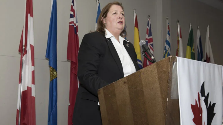 Dunning-2018-AGM-770x433.jpg