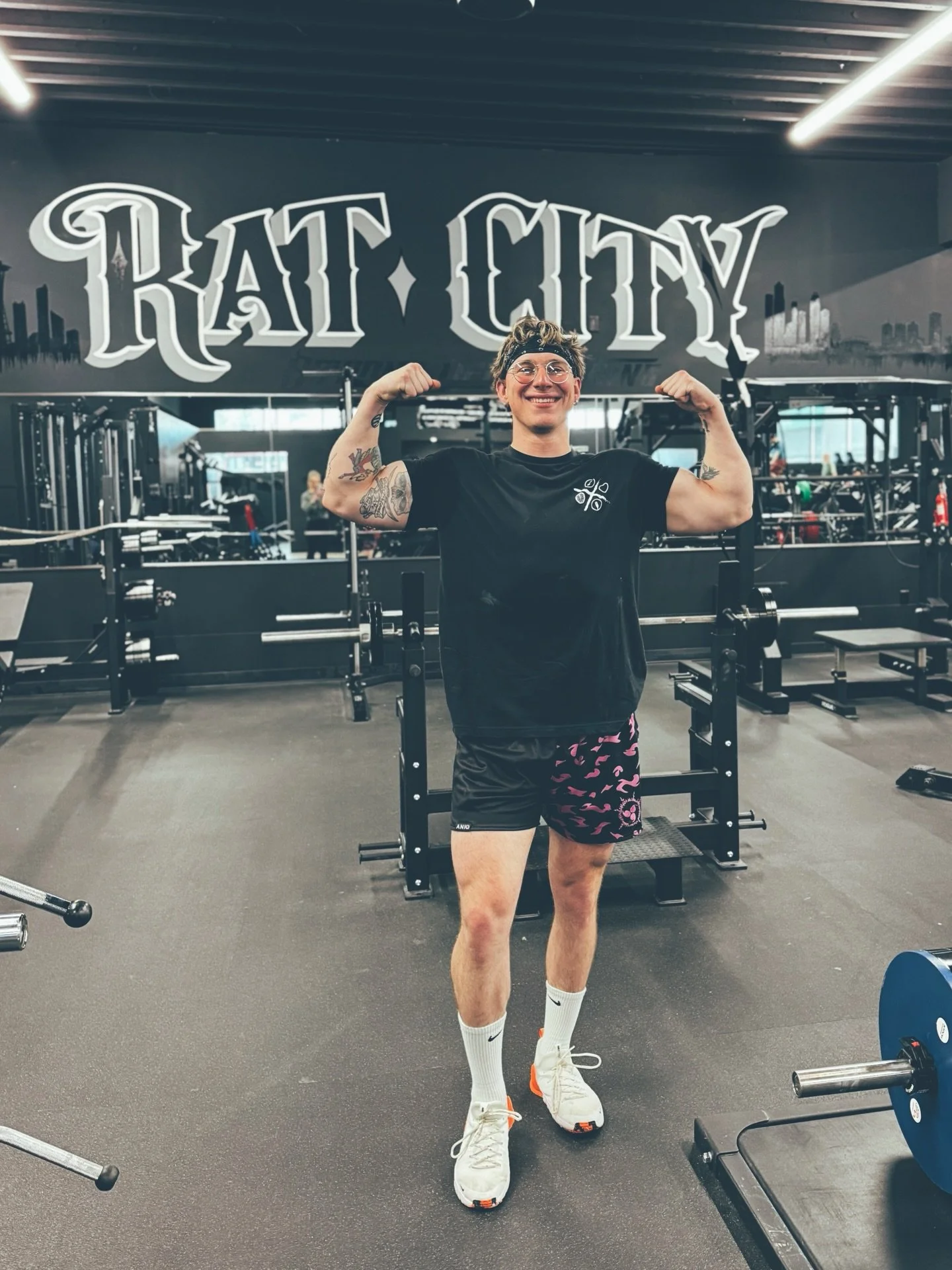 What a challenge! 👊

After dividing total points by bodyweight, your winners are:

🥇 𝗔𝗹𝗲𝘅 &ndash; 𝟯𝟴𝟮
🥈 𝗛𝗮𝗿𝘃𝗲𝘆 &ndash; 𝟯𝟮𝟴

Proud of everyone who participated. From first-timers to seasoned lifters, the effort across the board was 