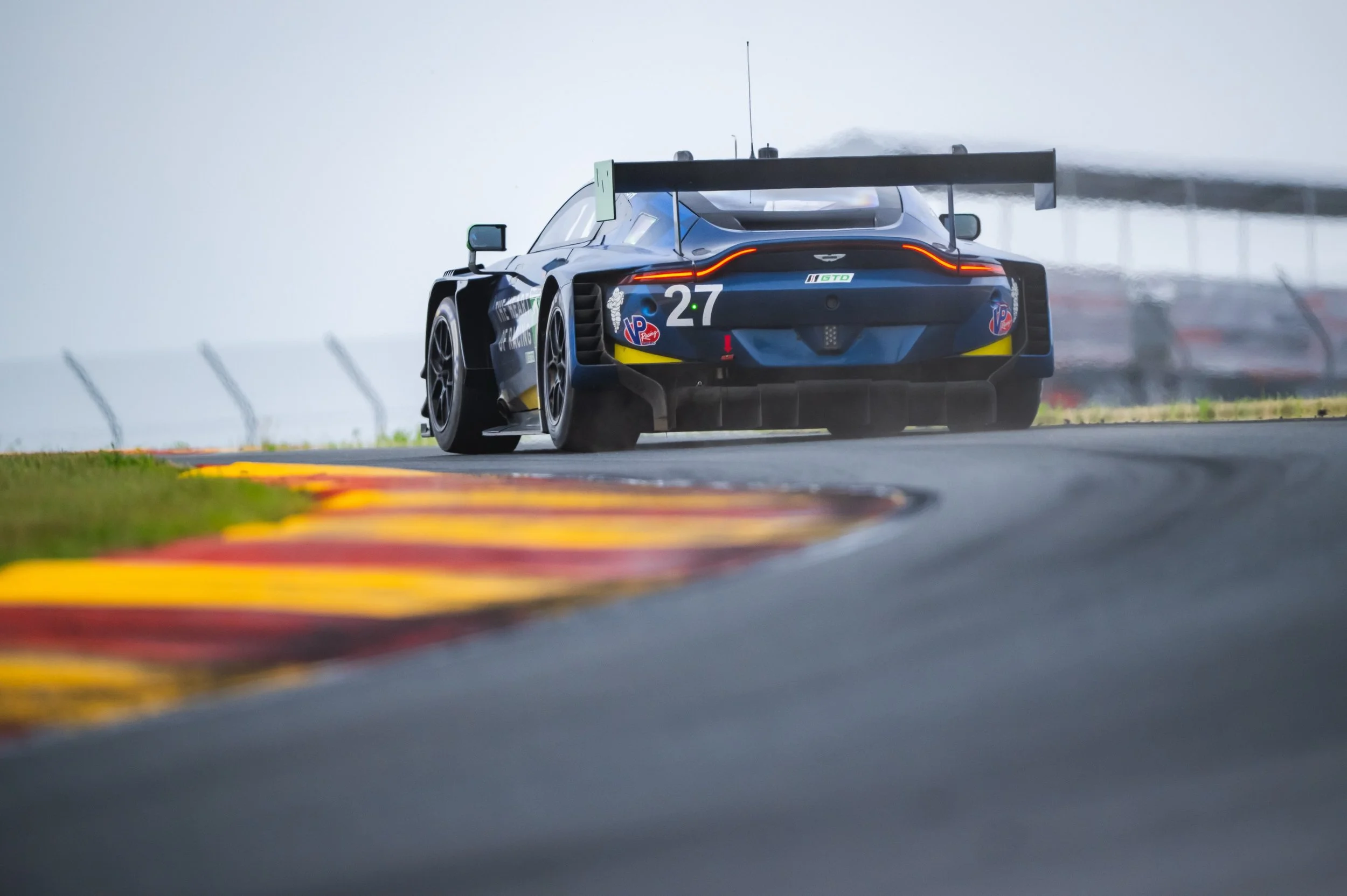 Qualifying ☑️

The No. 27 Vantage will roll off from P2, while the No. 23 Valkyrie starts P8 for tomorrow&rsquo;s six-hour enduro at Road America.👊