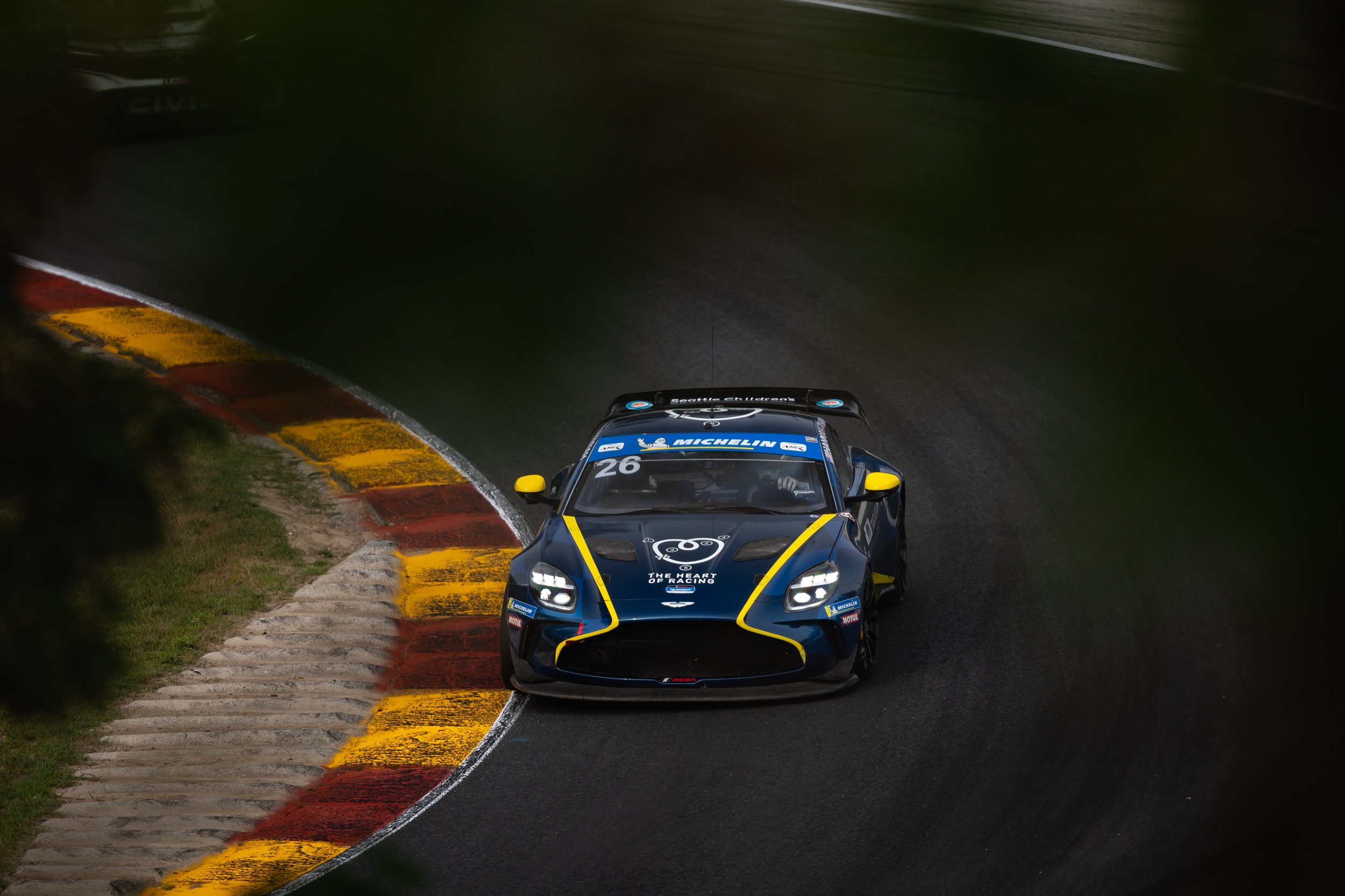 🏁 Tough conditions, but another solid result for The Hannahs! Despite a rain-filled race and an off-track excursion through no fault of their own, the No. 26 Vantage recovered to cross the line in ninth.