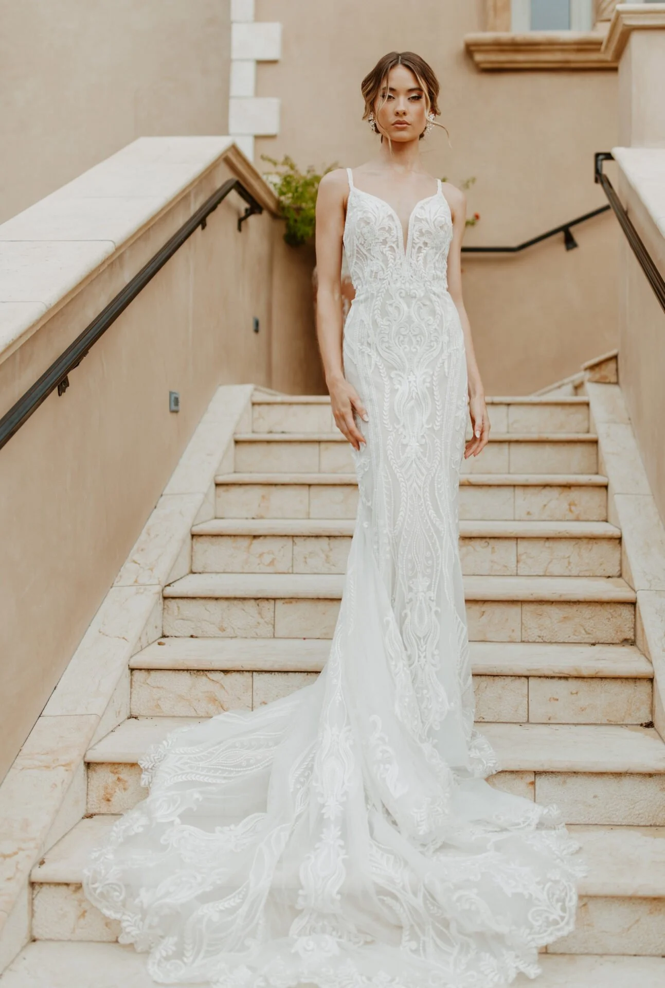 D3488-INF16-1293x1920.jpg
