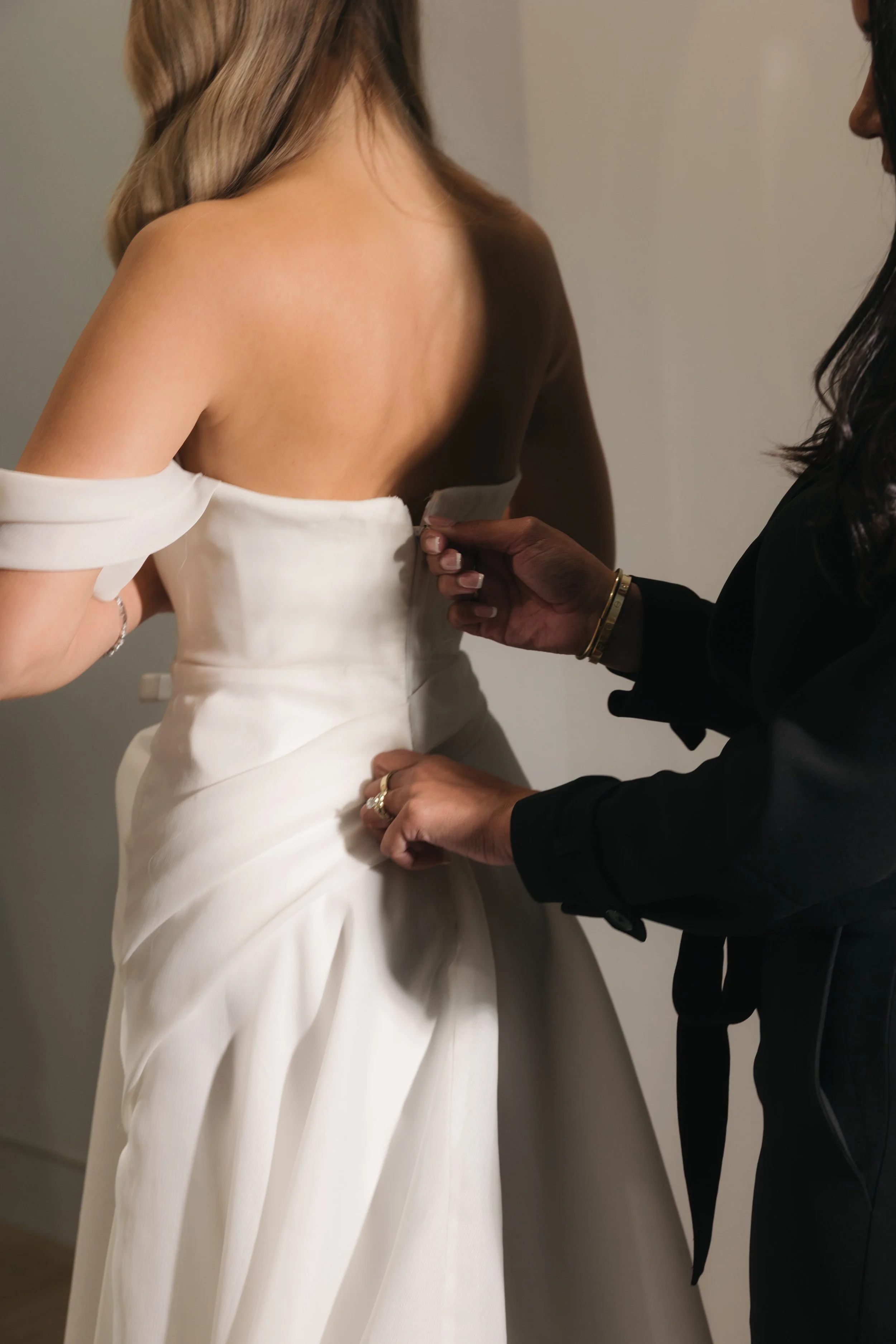 The Modern Canadian Bride's Wedding Dress Timeline: Why 12 to 14 Months Out is Essential