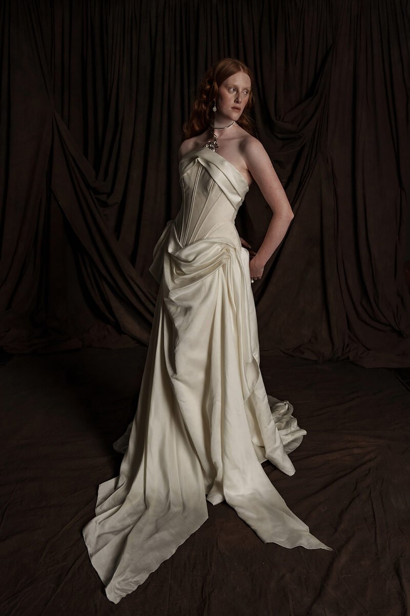 Saint-Bridal-Couture_Relic-Collection_Odessa_1.jpg