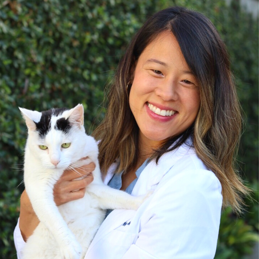 Dr. TRACY WU-WOODS.png