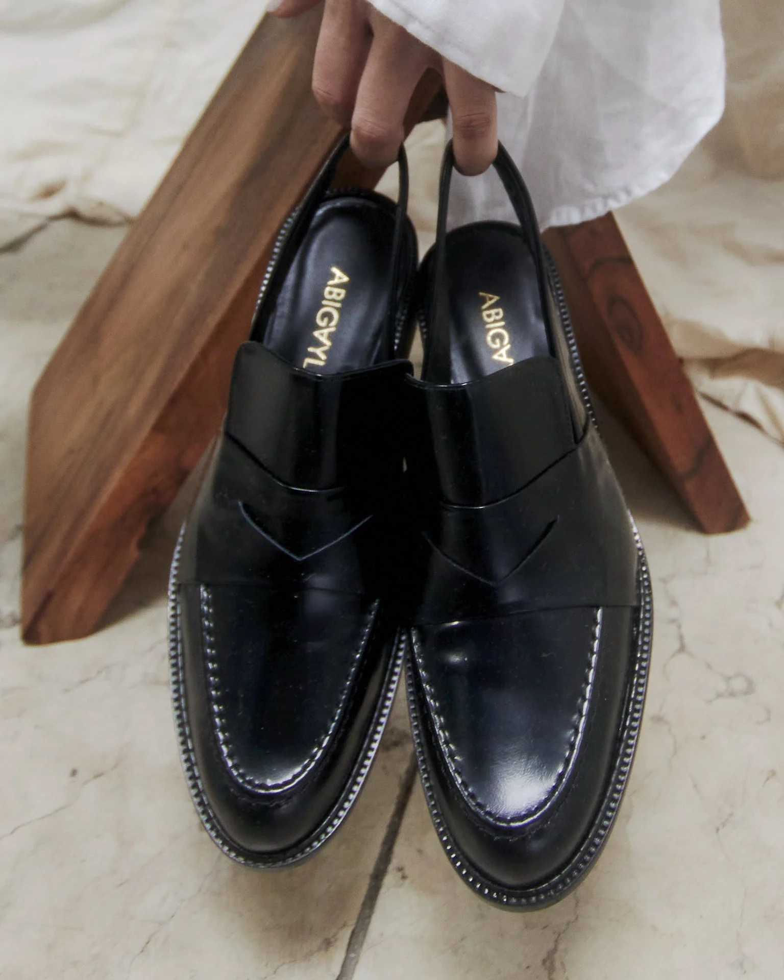 - PENNY SLINGBACK BLACK 2.jpg