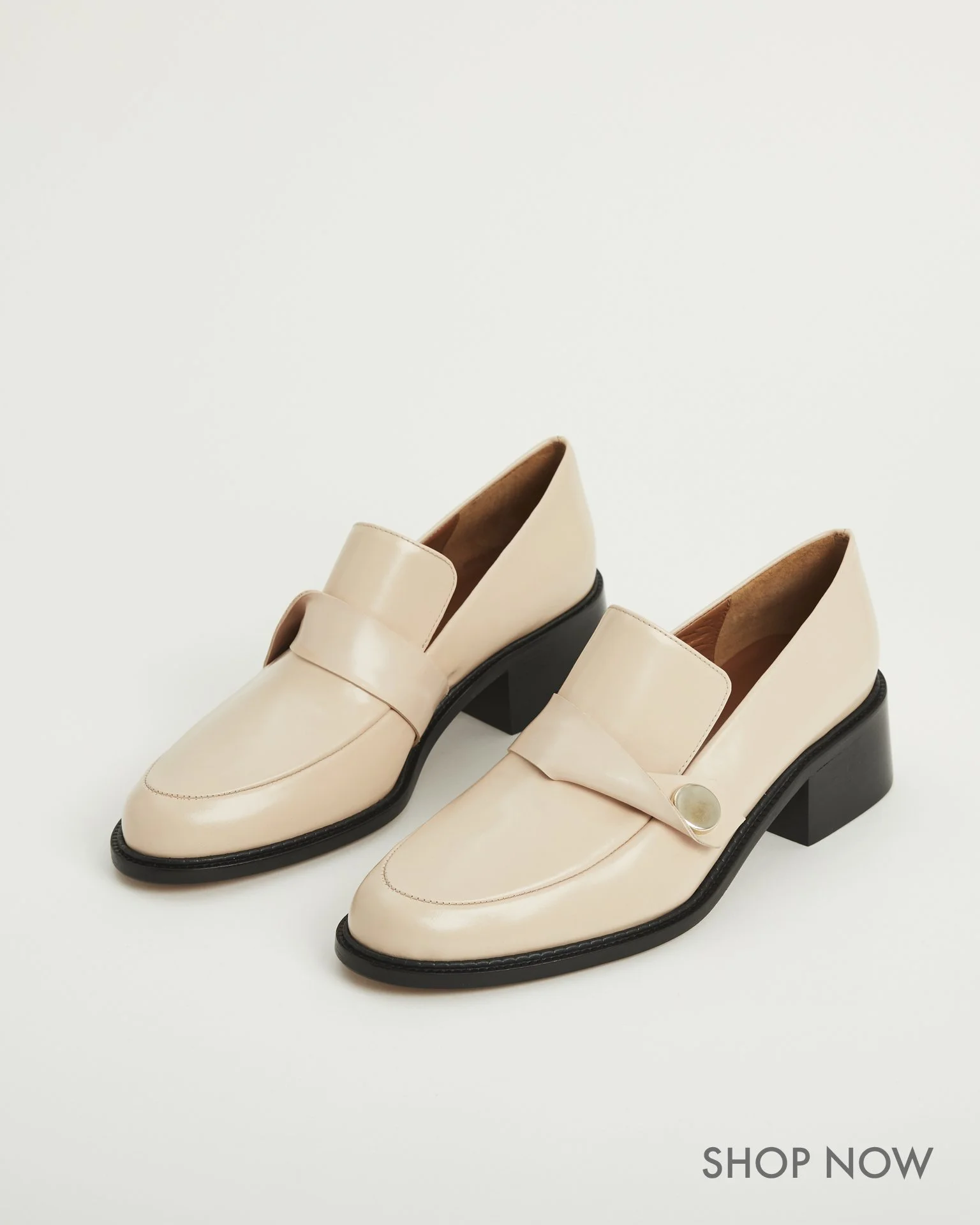 PENNY TWIST MAKE UP 1.jpg