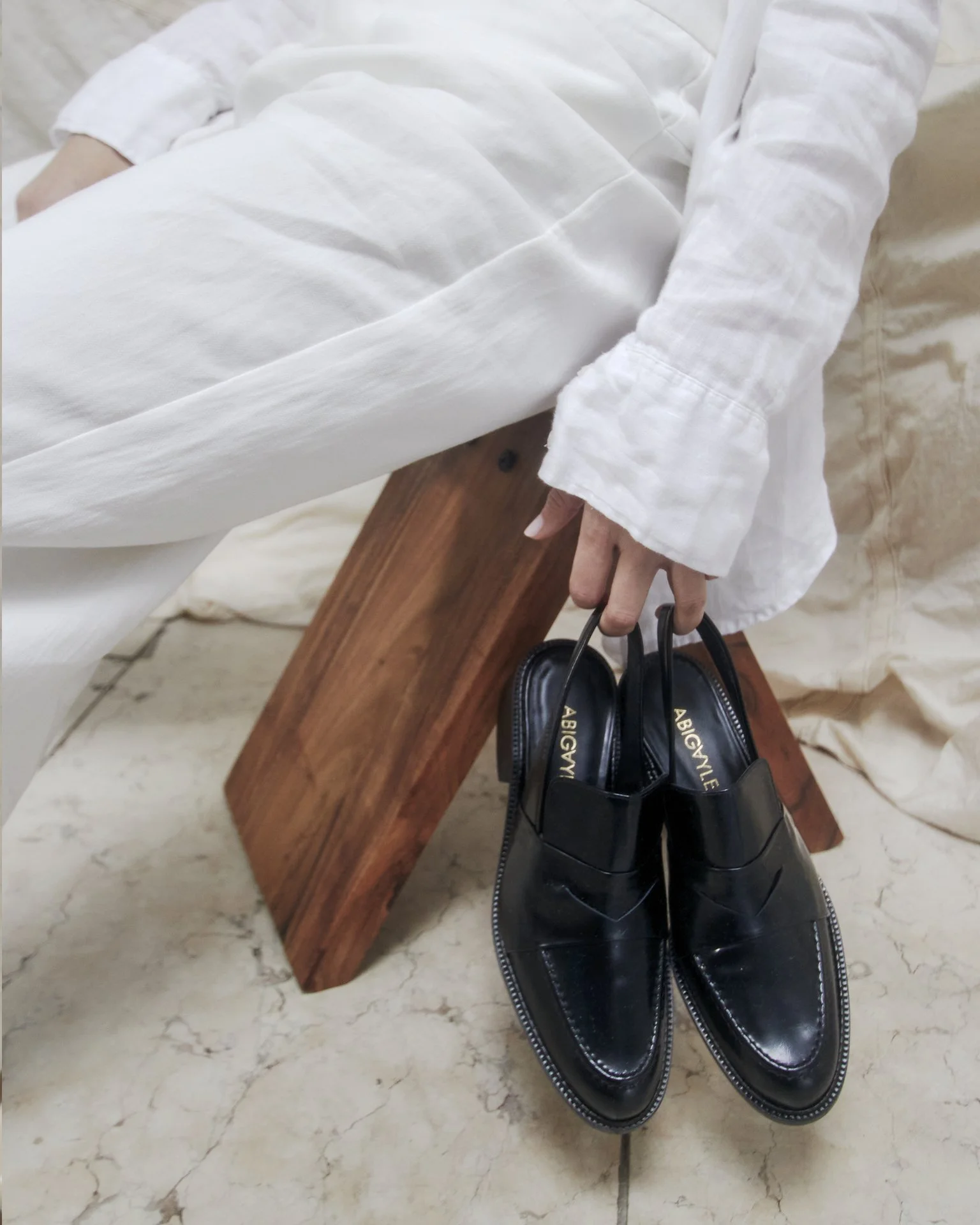 - PENNY SLINGBACK BLACK 1.jpg