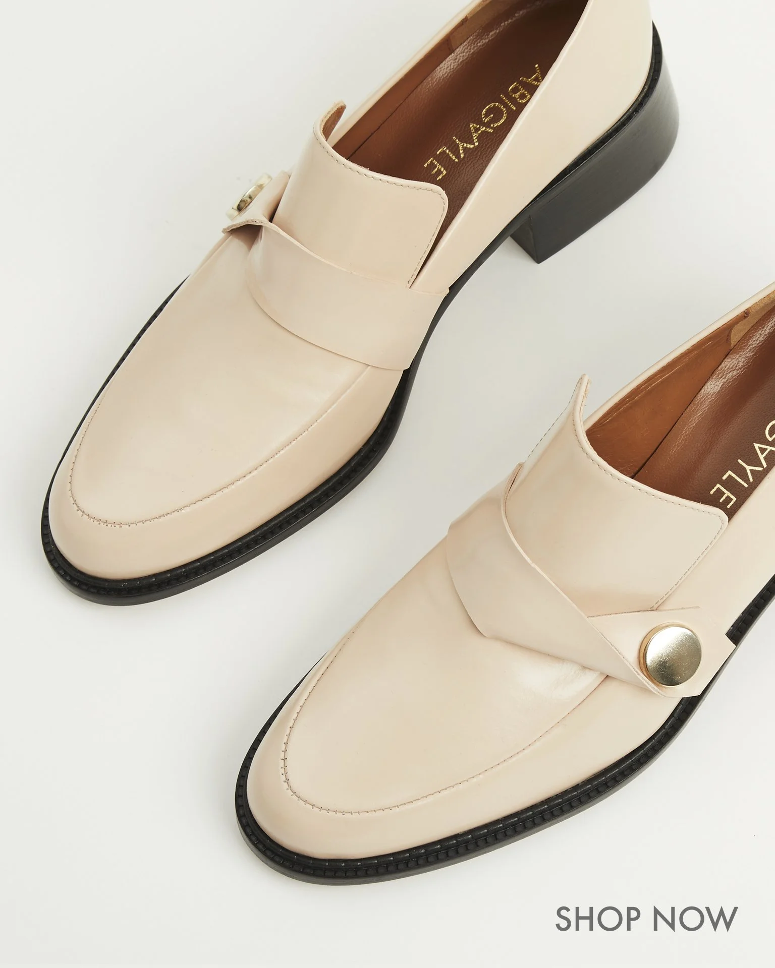 PENNY TWIST MAKE UP 4.jpg