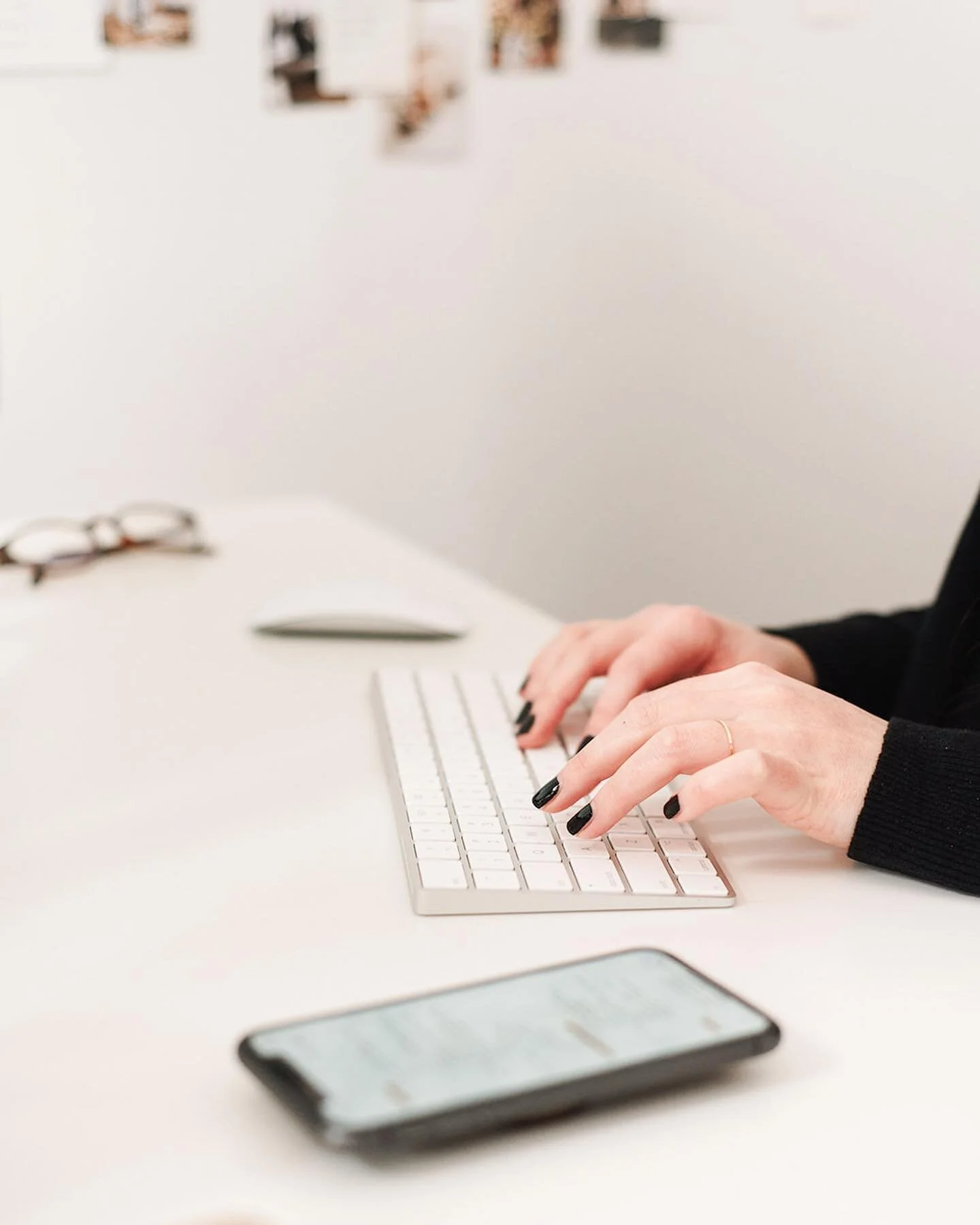 Does your current website make you feel like.. 🫠🫣😅😤😬🥱🧐😢

You want to feel confident and proud to send people to your website🥳

You want to easily manage the backend of your website without needing a professional designer for day-to-day chang