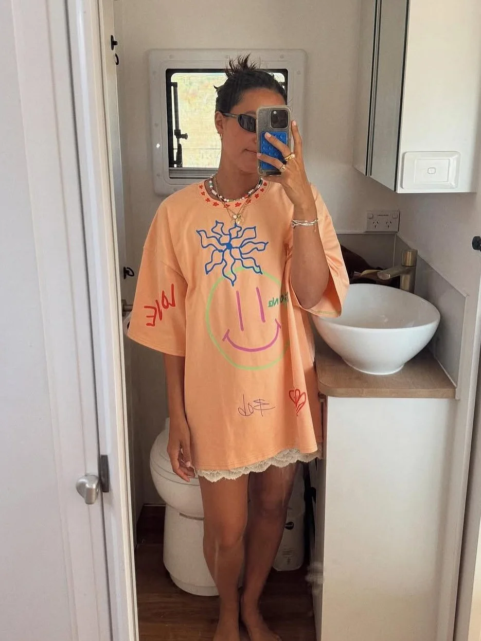 Mirror selfies never looked better @svpearce 🔥💕