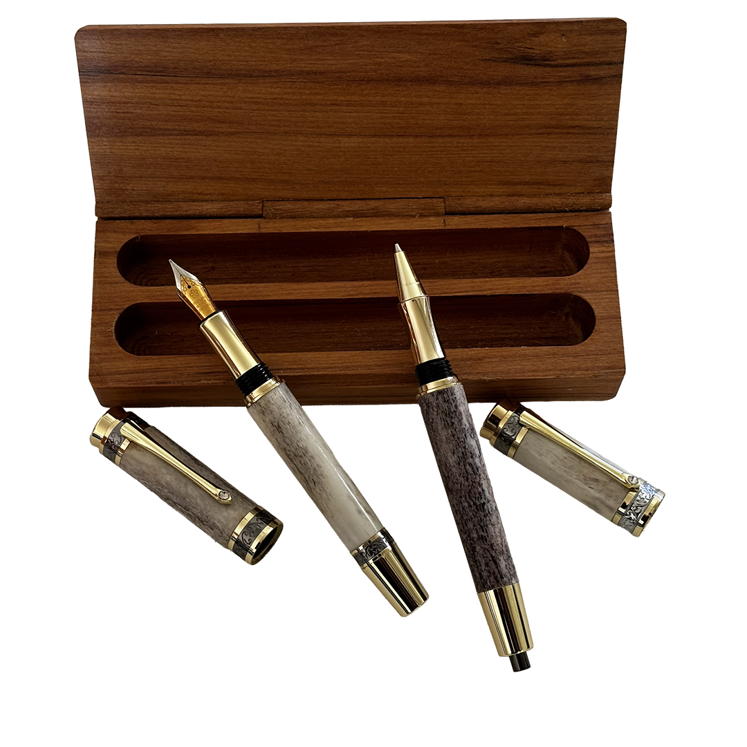 Rimu Case with Pen & Pencil Set made from Deer Antler