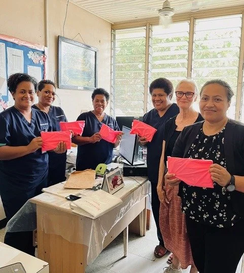 I greatly admire Dr. Nanise Sikiti, a dedicated consultant obstetrician and gynecologist at Lautoka Hospital, specializing in gynecological oncology. Recently, I visited her office to donate reusable cloth sanitary pads packs, supporting sustainable 