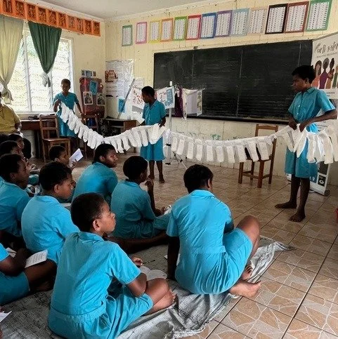 Imagine the impact we can make! 💡 By choosing reusable cloth sanitary pads, for every 1 reusable sanitary pad we can divert a staggering 60 single-use disposables from landfills! Let's harness the power of collective action to create a more sustaina