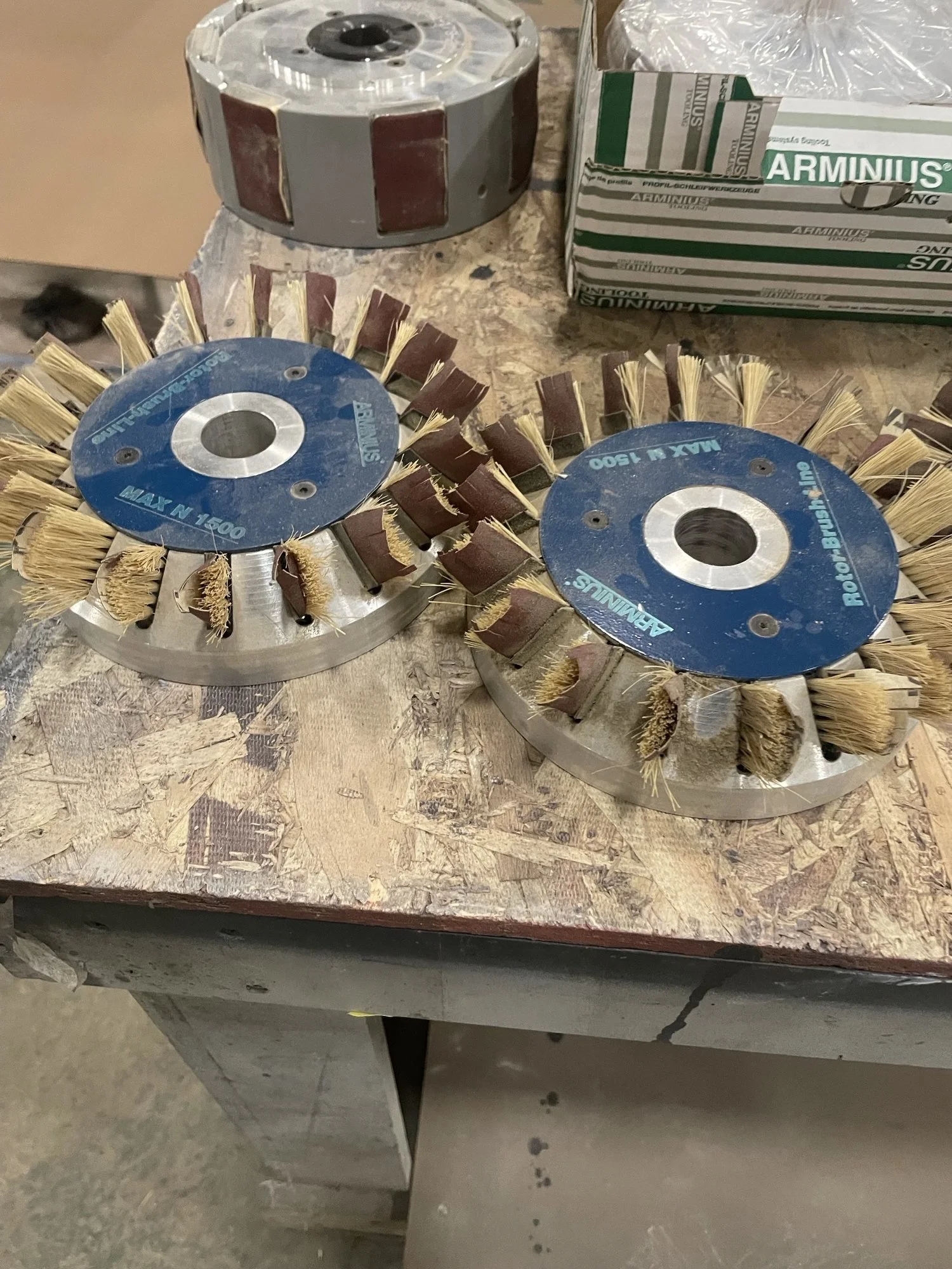 Unique Shape & Sand Machine Model: 422 (Used) — LIMZ MACHINERY GROUP