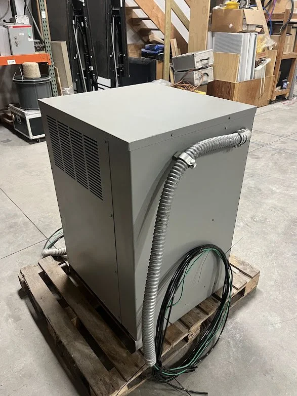 SOLA HD Voltage Regulator Model 63TCC350 (17).jpg