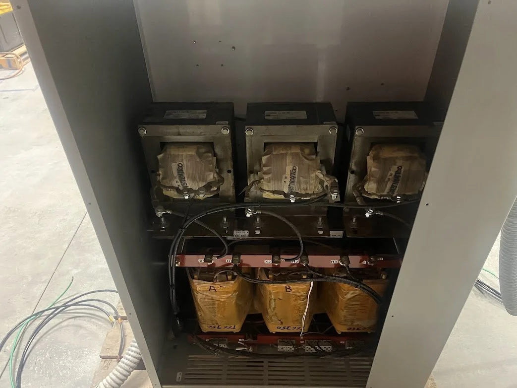 SOLA HD Voltage Regulator Model 63TCC350 (7).jpg