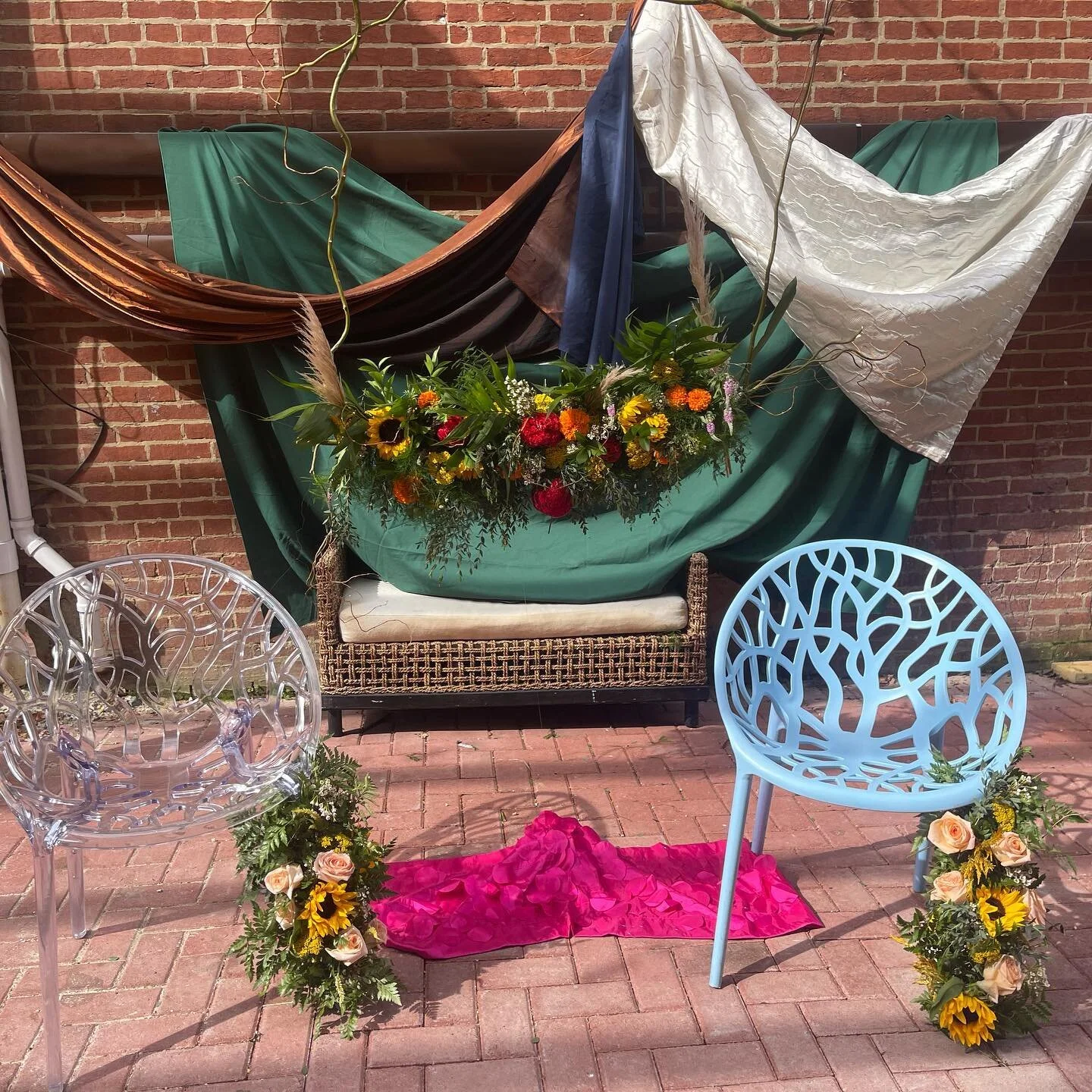 We&rsquo;re still excited about our installation this past weekend  at @dovecotecafe for their career convo with @campcoconut. Thank you for inviting R&amp;B into your space! 

.
.

If you are interested in a floral installation for an event or progr