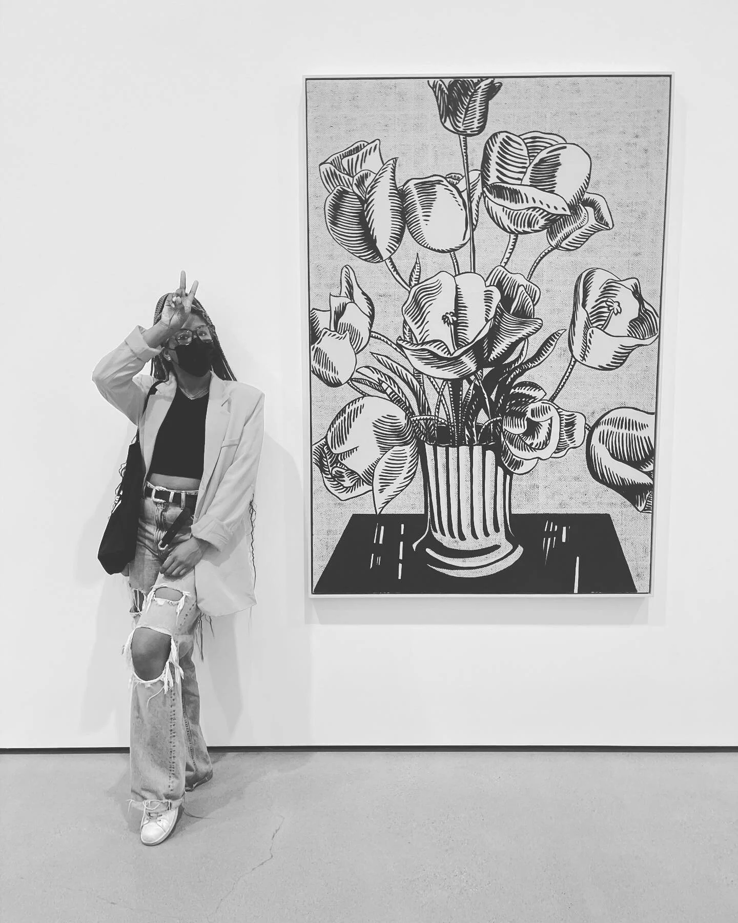 Flowers on a Friday. These flowers are for YOU🌹. 2021 was our first complete year in business. And we want to thank everyone for following this page, believing in our vision, buying flowers and letting us be apart of your special events. THANK YOU. 