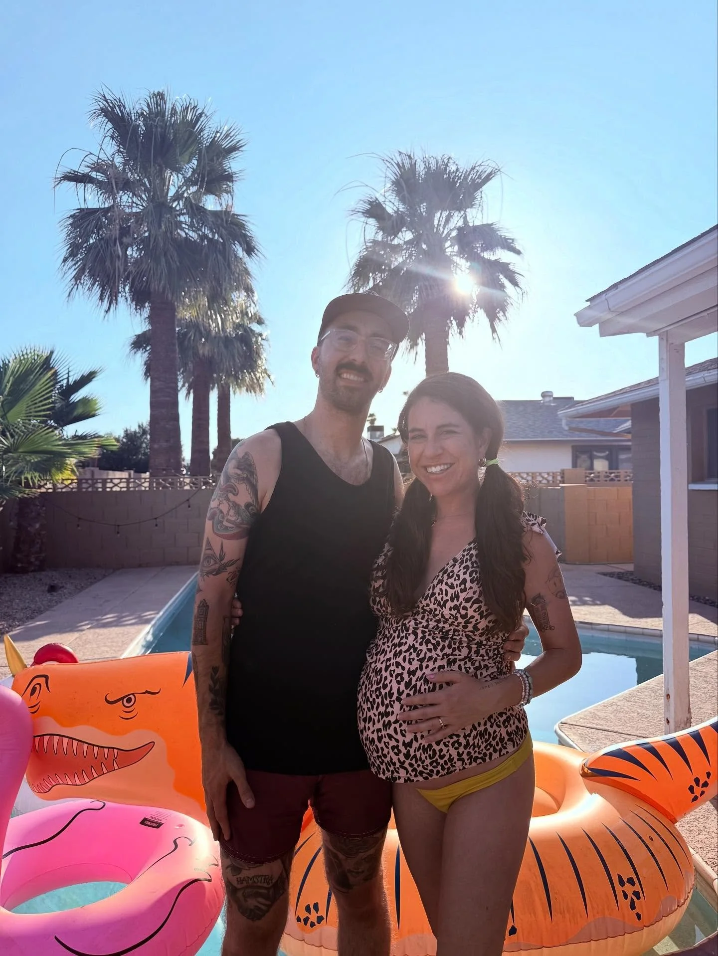 Some sweet moments spent together before baby girl arrives 🥹💕 7 DAYS TILL DUE DATE! 

Im so thankful for this season before baby girl arrives. Time together the family 3 of us and as a married couple. 

*Getting to share a gourmet milkshake at @dan
