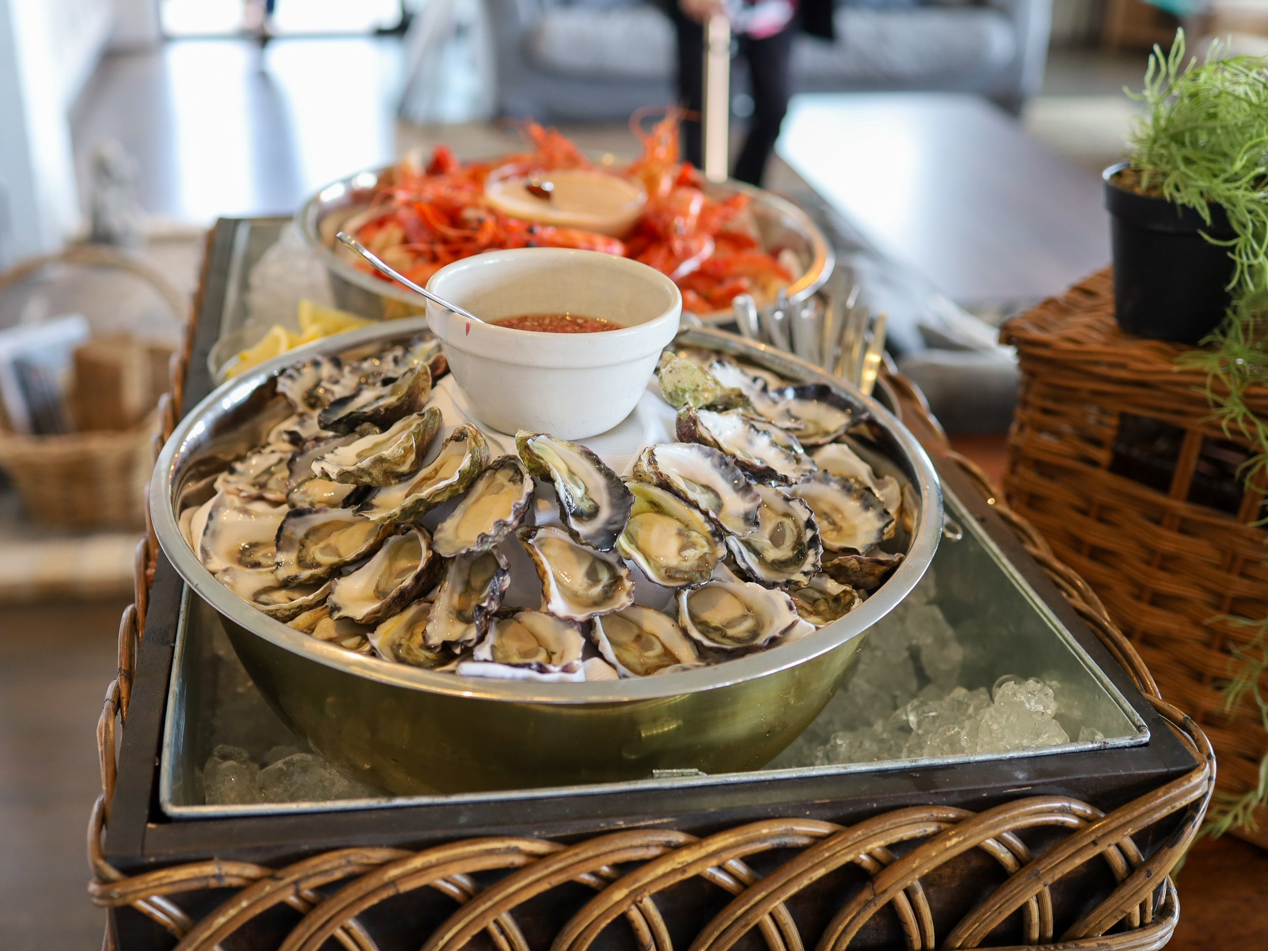 Cold seafood Table