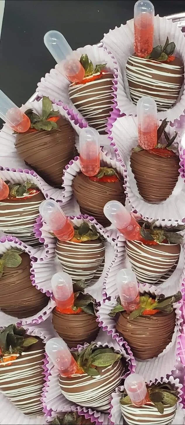 Non-Alcoholic Infused Chocolate Covered Strawberries
