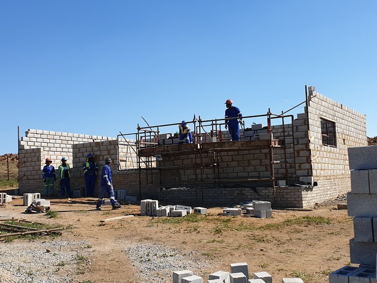 Kangra_Mhlongo_BuildingProgress4.jpg