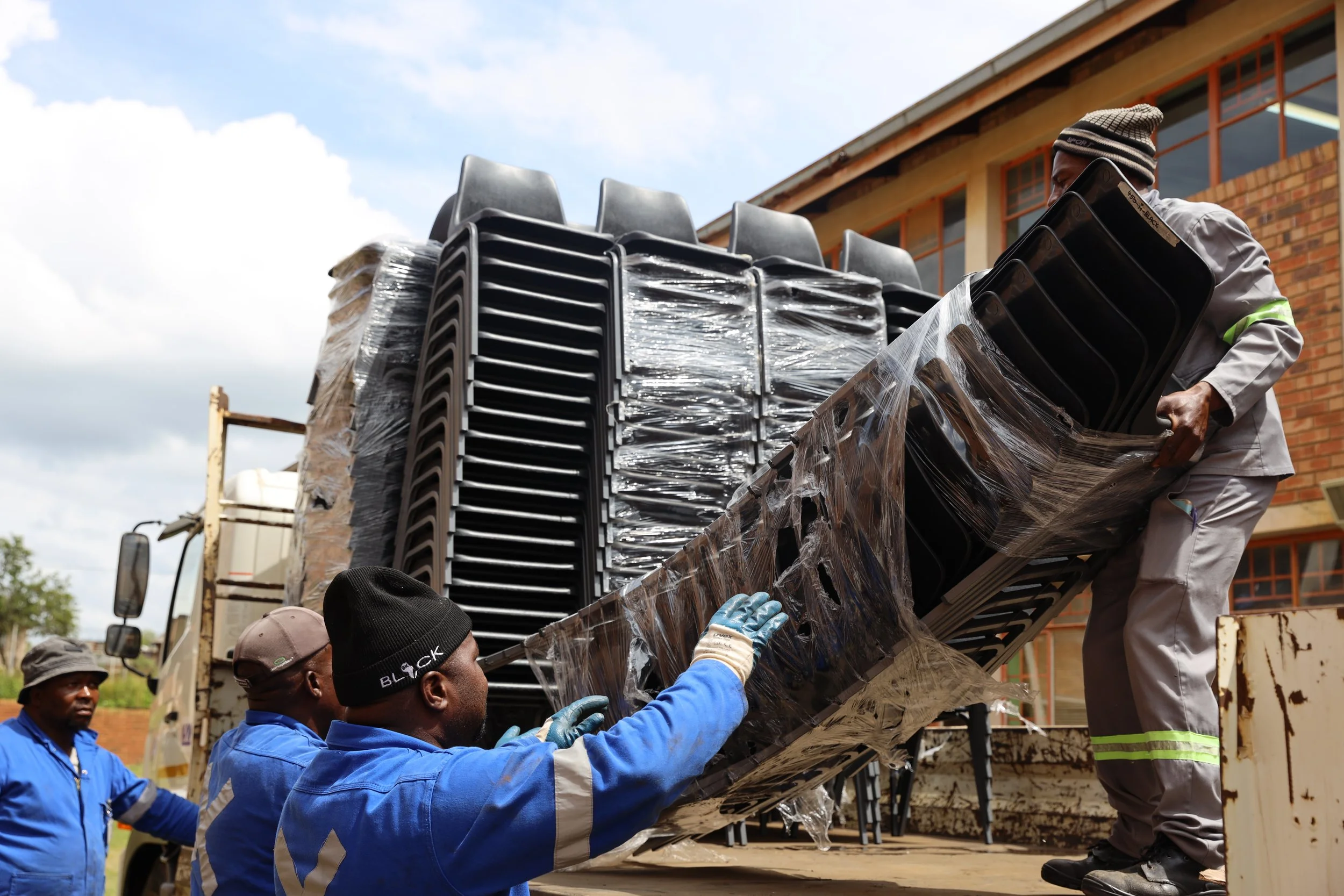 Qedela Secondary School receives desks and chairs courtesy of Golf Day initiative