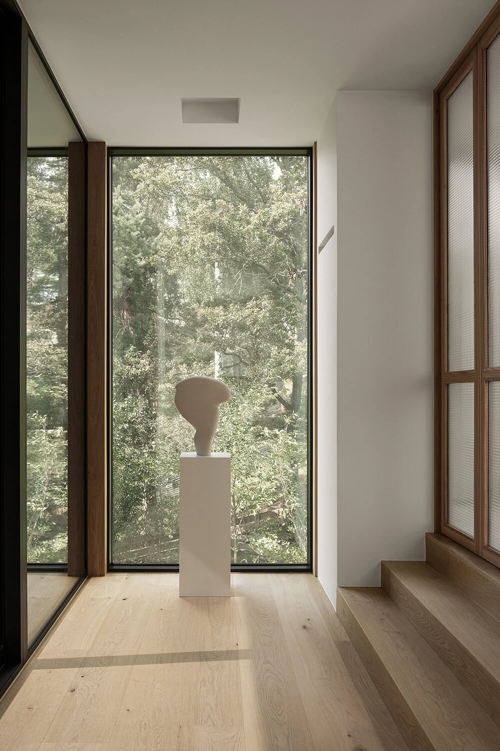 INTERIORS — LILJENCRANTZ