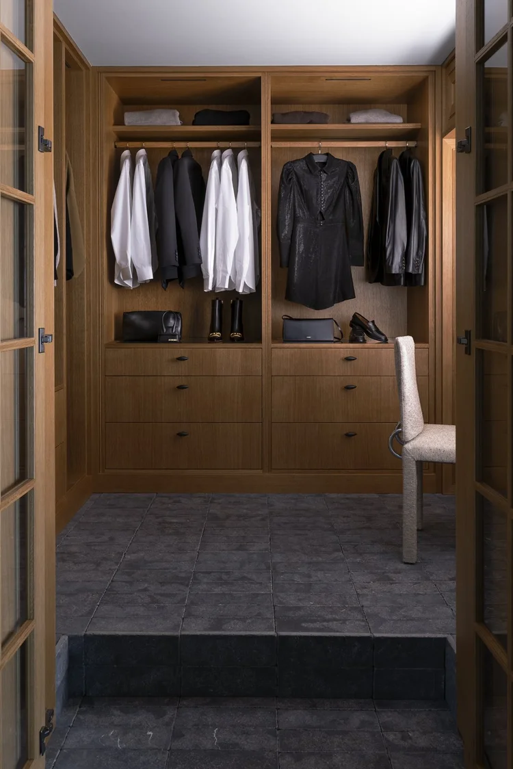INTERIORS — LILJENCRANTZ