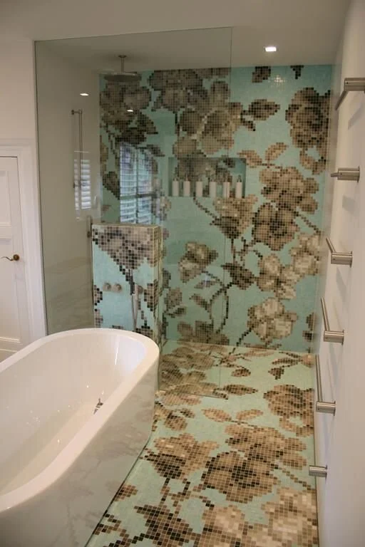 Mosaico | decoro Hanami Azzurro design by Carlo Dal Bianco | fonte Pinterest