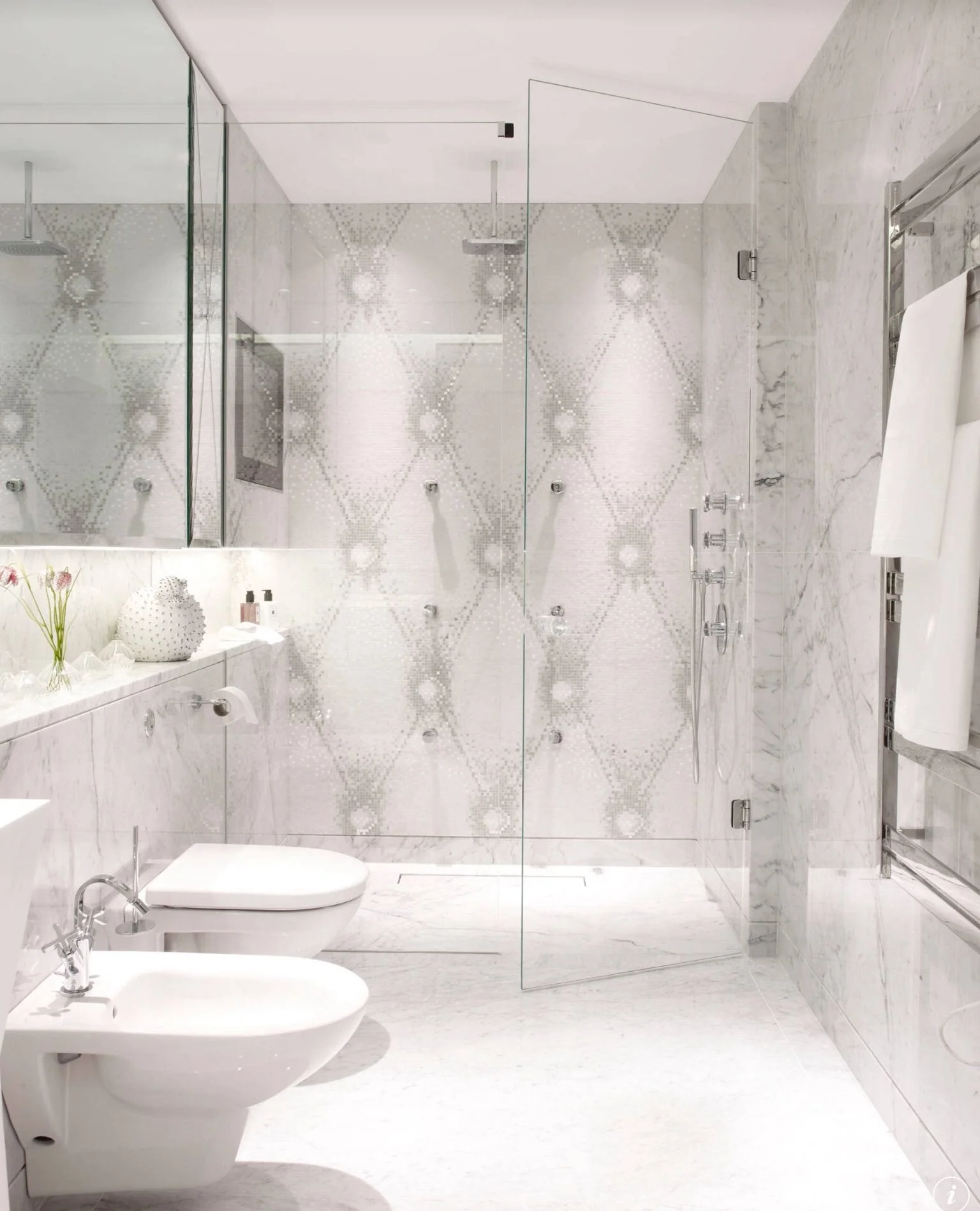 Mosaico | decoro Chester White design by Marco Braga | fonte Pinterest